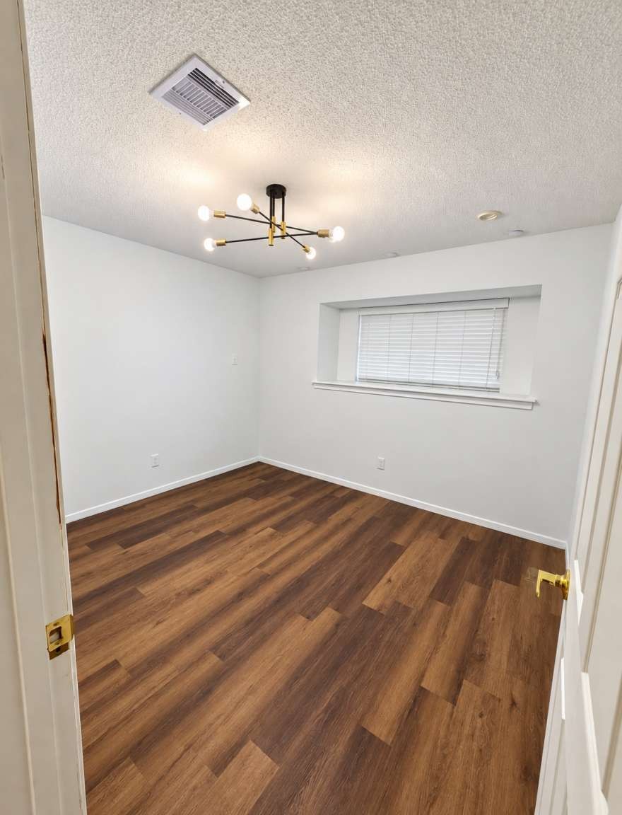 1143 Creekmont Drive Property Photo 15