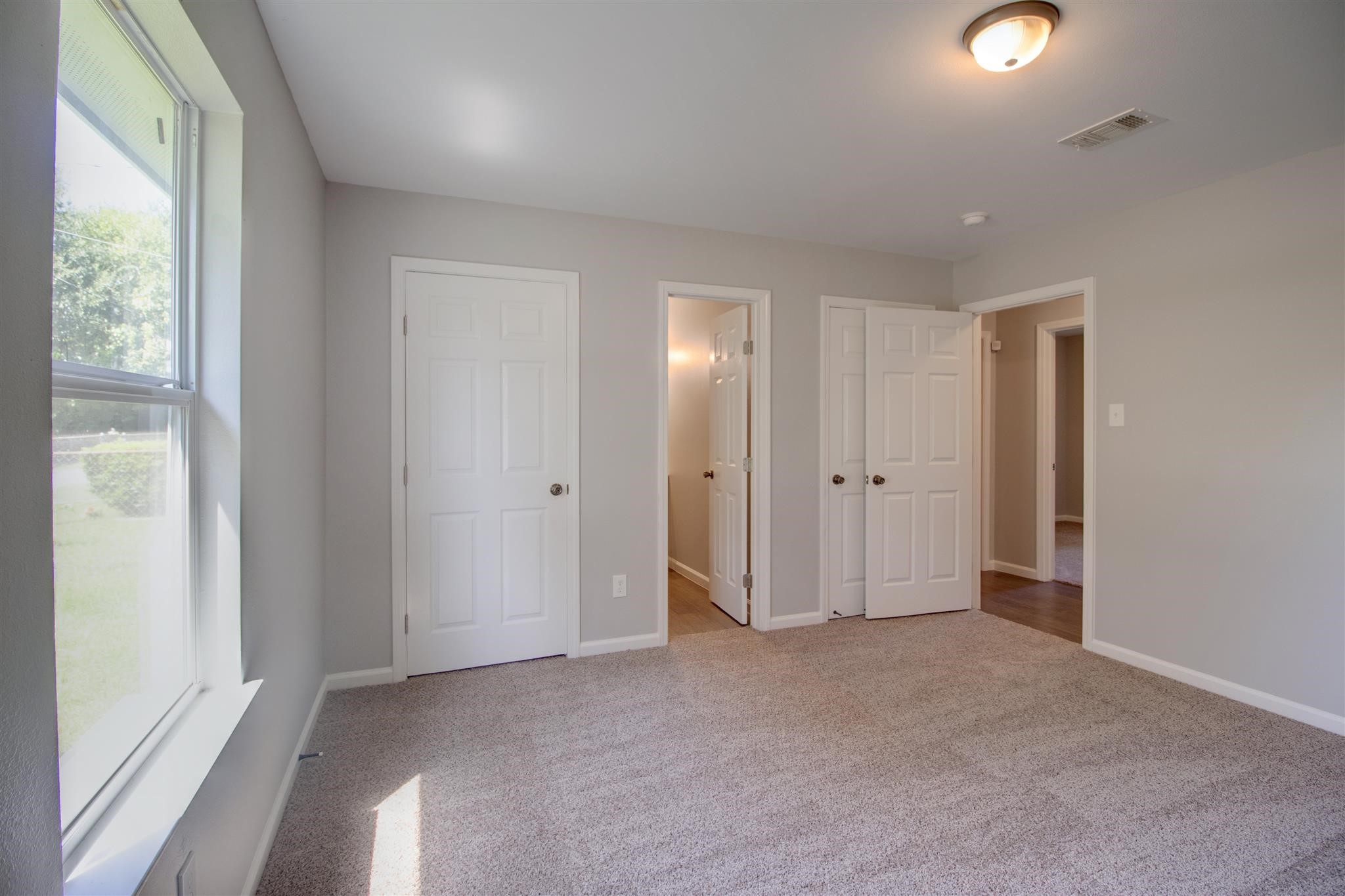1022 Jeff Street Property Photo 15