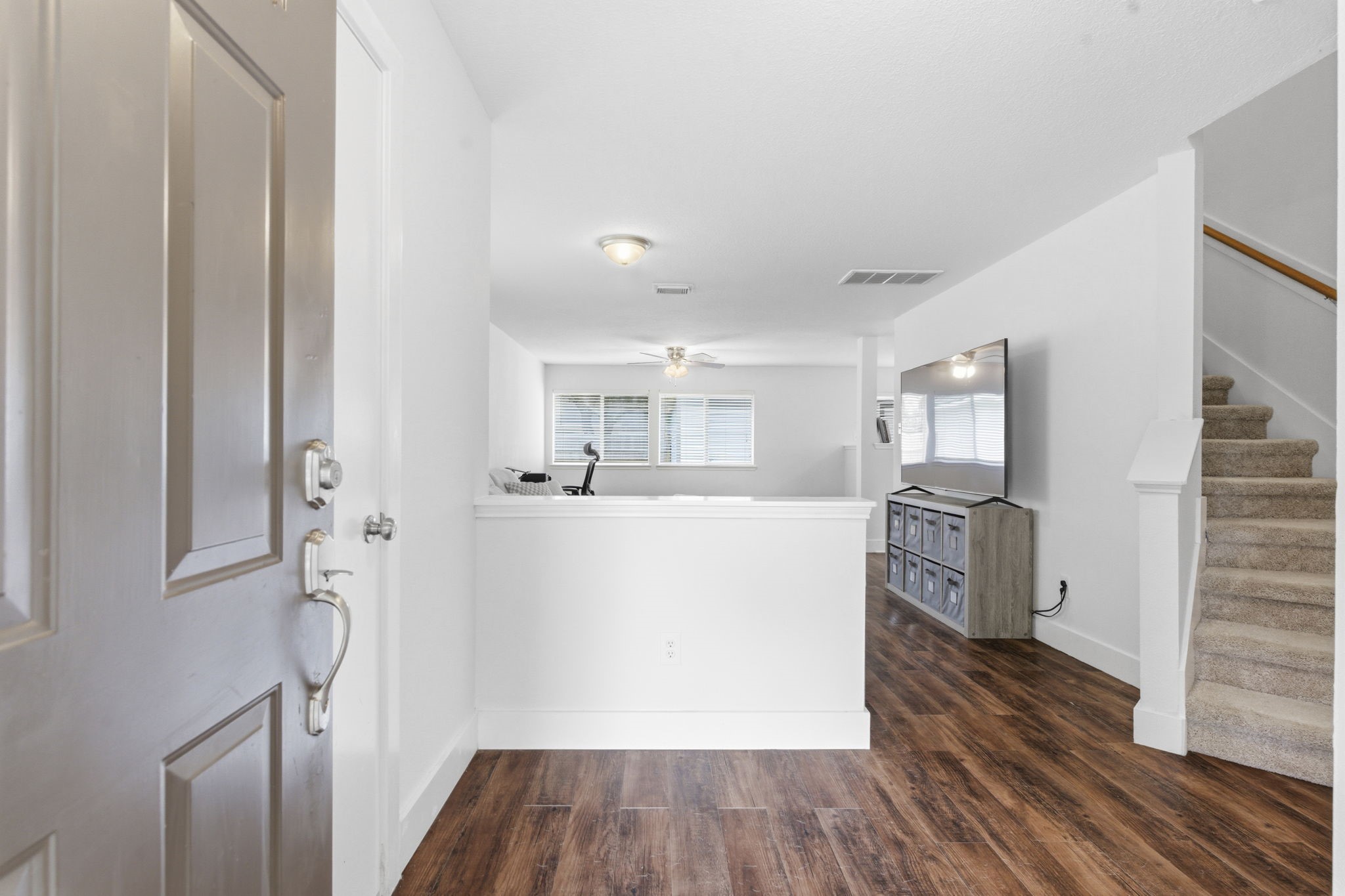 3947 Carriage Park Row Property Photo 5