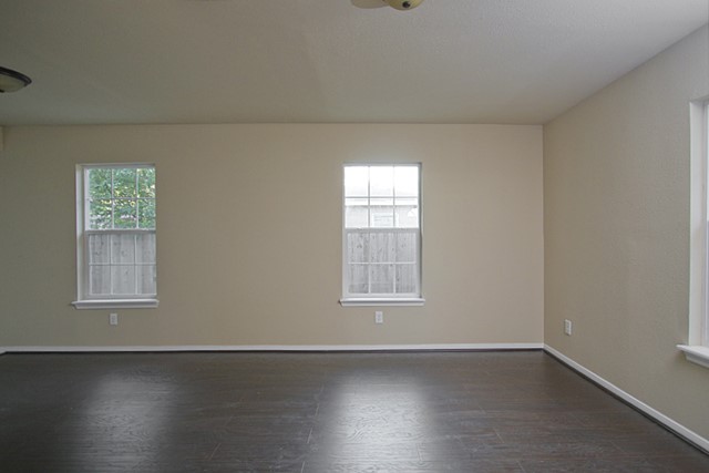 1001 9th Avenue N Property Photo 4