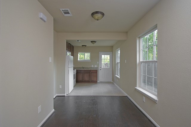 1001 9th Avenue N Property Photo 6