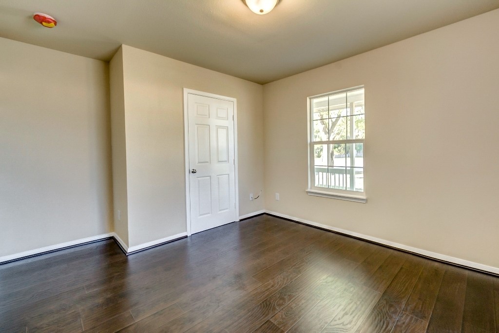1001 9th Avenue N Property Photo 14