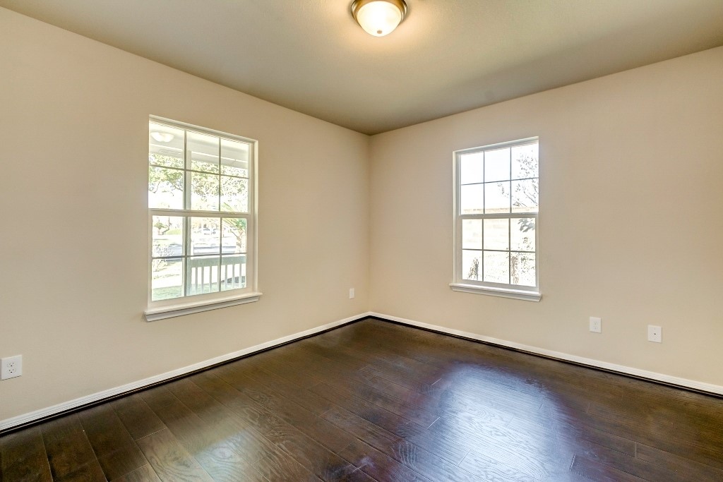 1001 9th Avenue N Property Photo 15