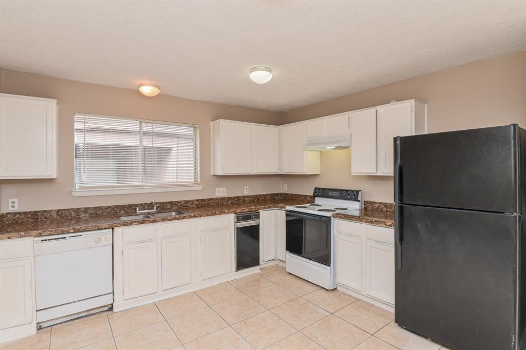 9323 Danforth Way Property Photo 13