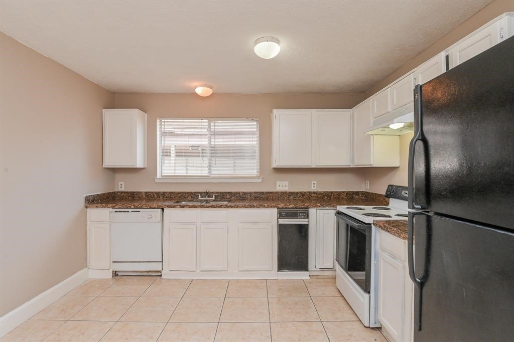 9323 Danforth Way Property Photo 14