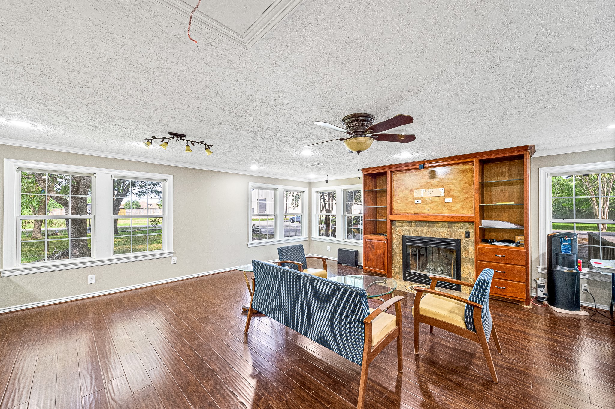 18718 Vickers Road Property Photo 21