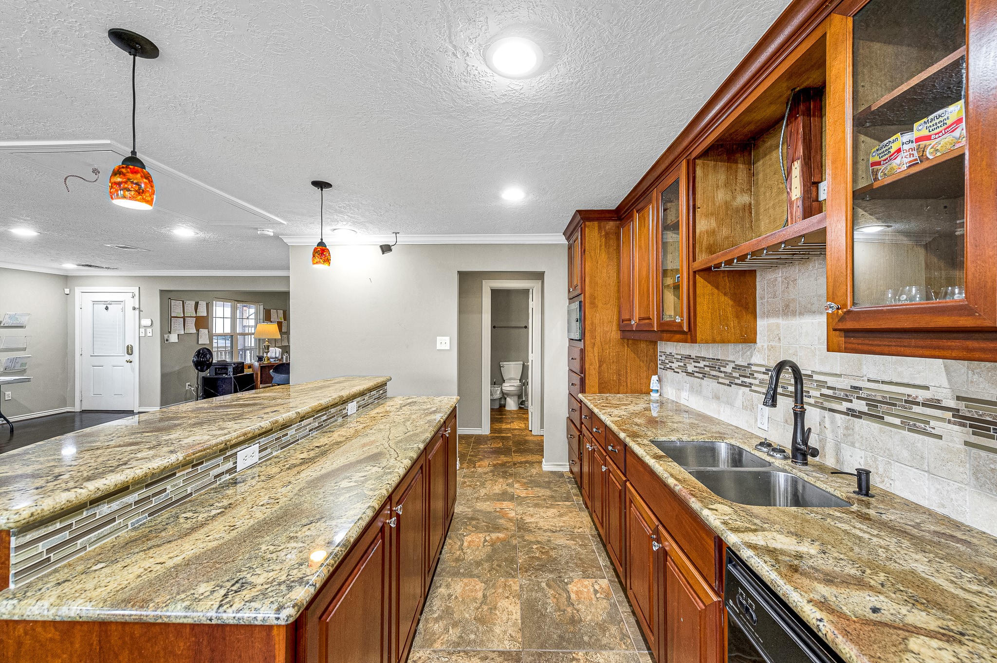 18718 Vickers Road Property Photo 26