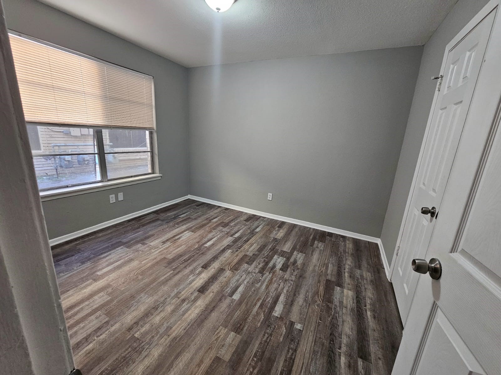 3631 N Macgregor Way 8 Property Photo 6