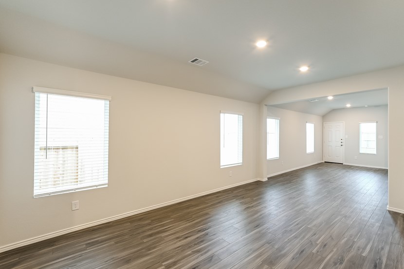 3105 Wood Lily Drive Property Photo 3