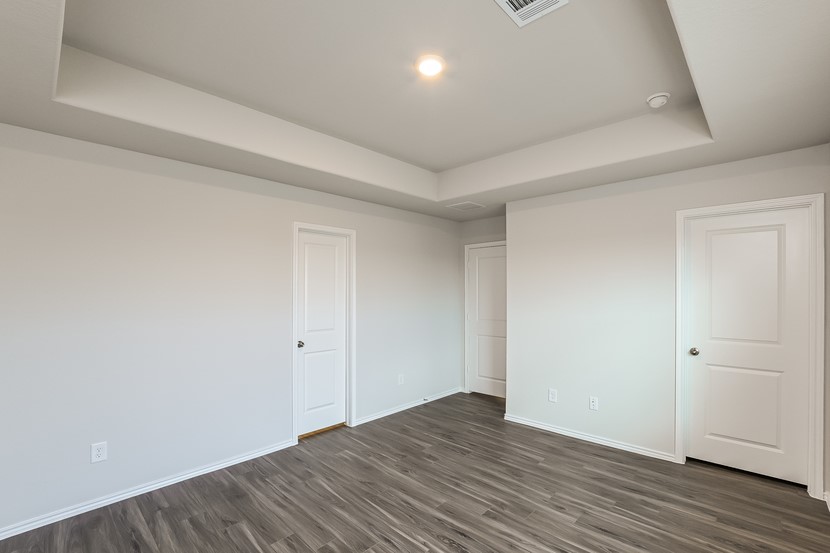 3105 Wood Lily Drive Property Photo 6