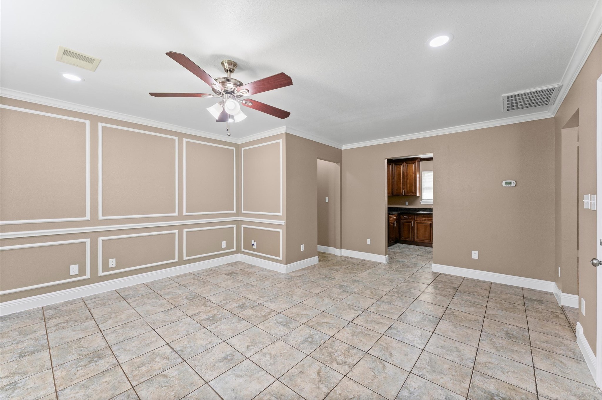 5646 Belmark Street Property Photo 5