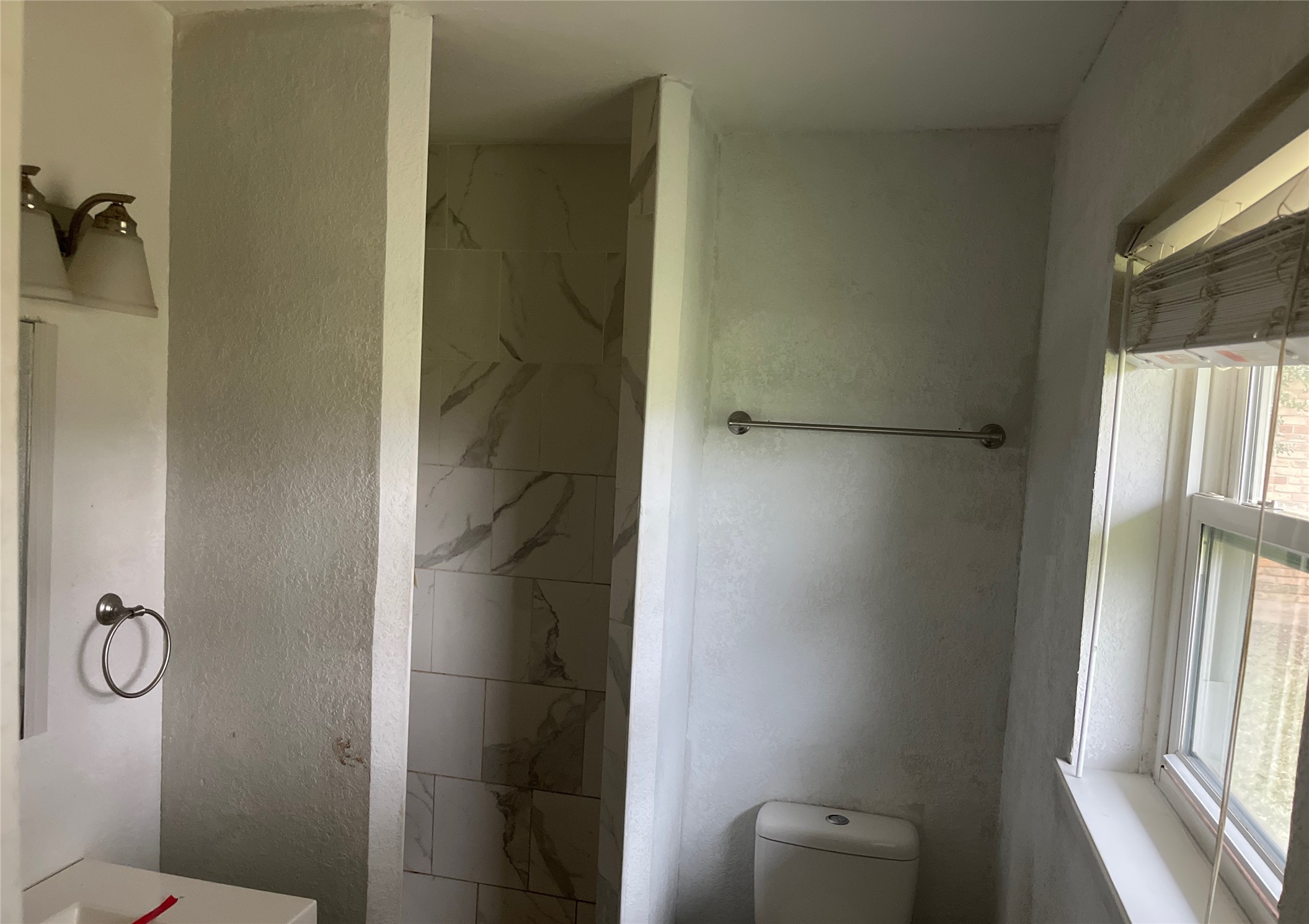 1107 Hallie Street Property Photo 7