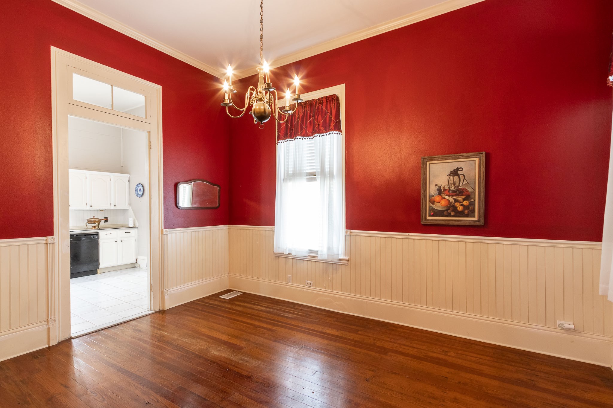 1209 Sealy Street Property Photo 8