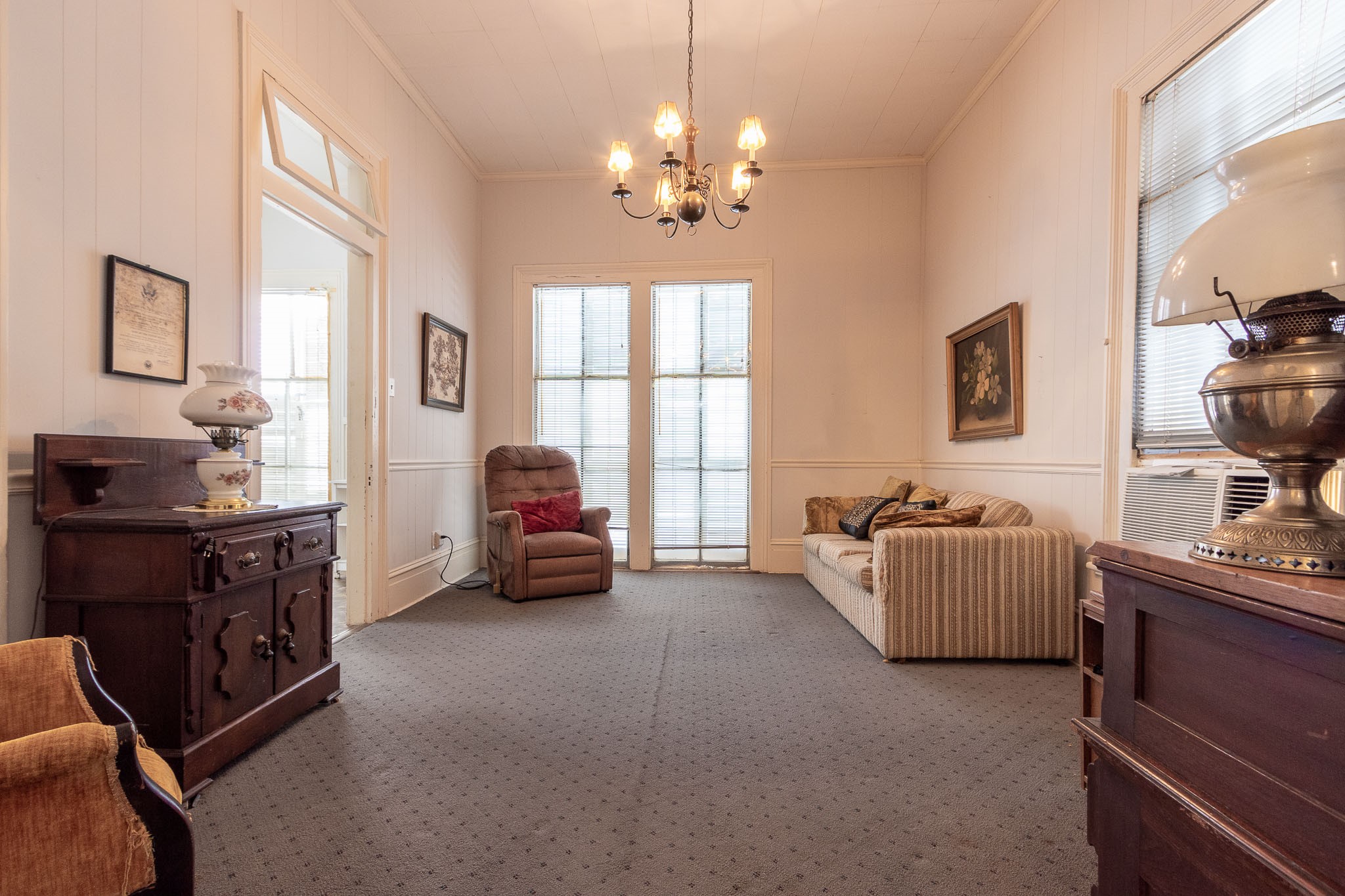 1209 Sealy Street Property Photo 15