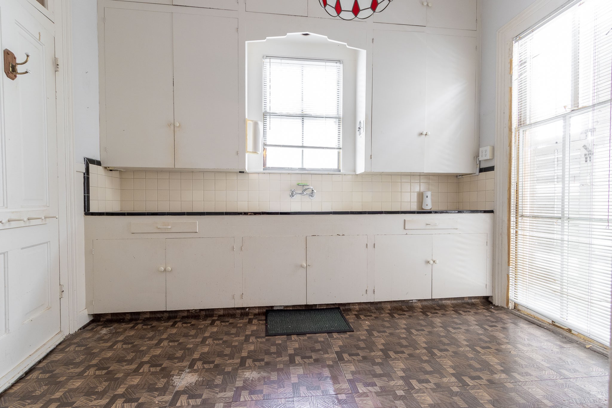 1209 Sealy Street Property Photo 17