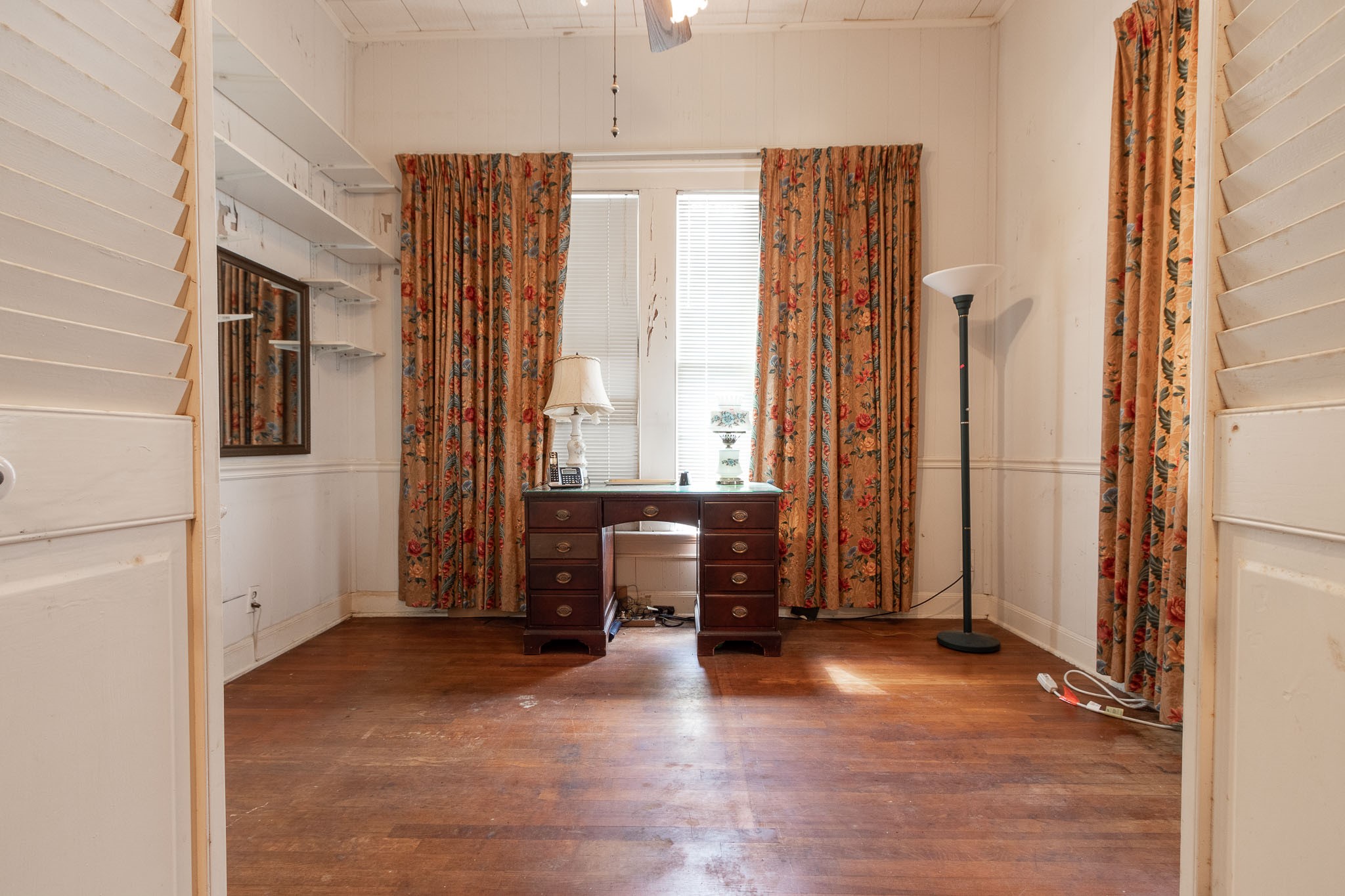 1209 Sealy Street Property Photo 22