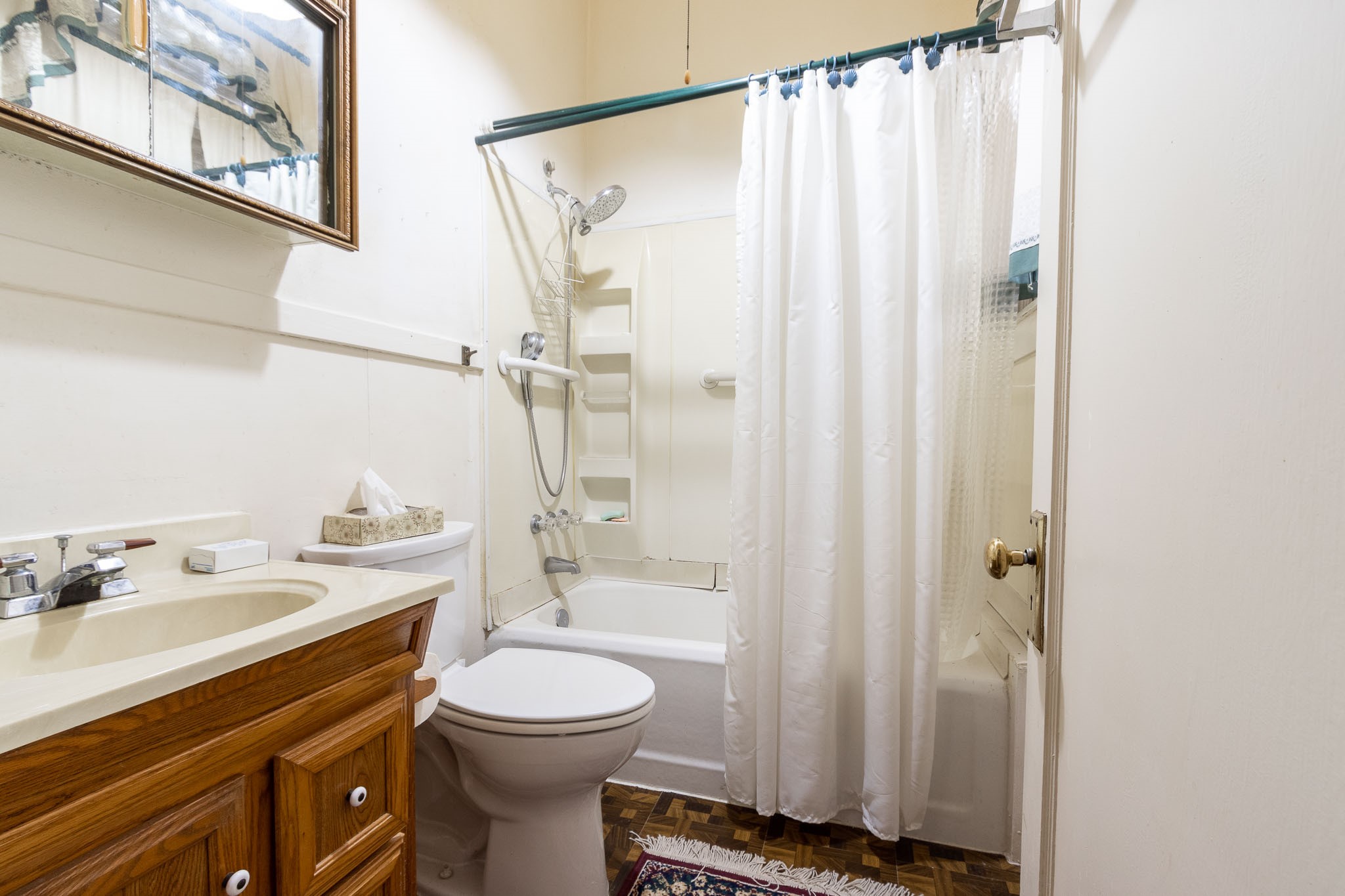 1209 Sealy Street Property Photo 26