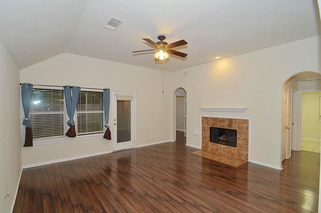 11306 Overland Trail Drive Property Photo 10
