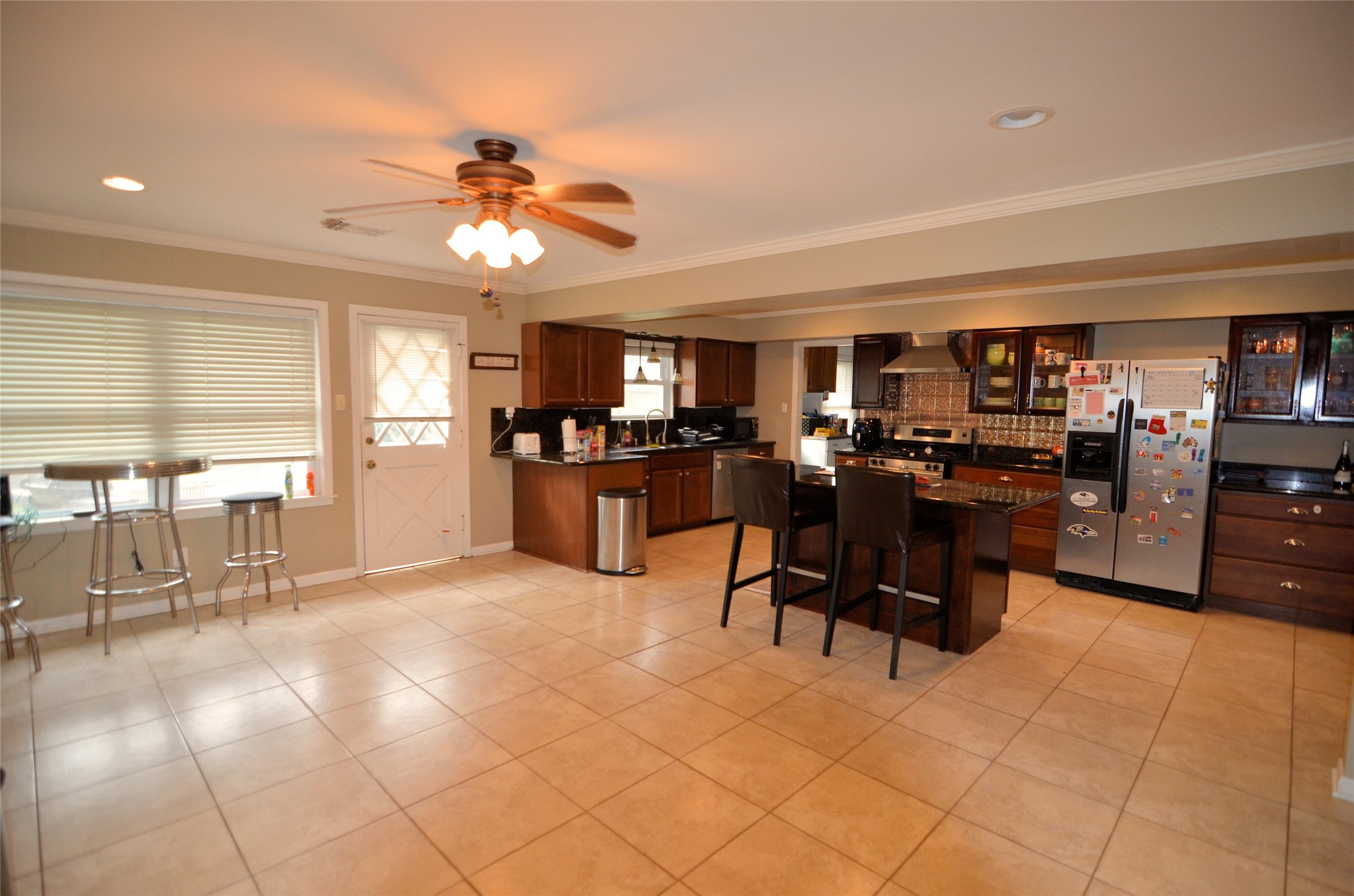 5215 Sanford Road Property Photo 1