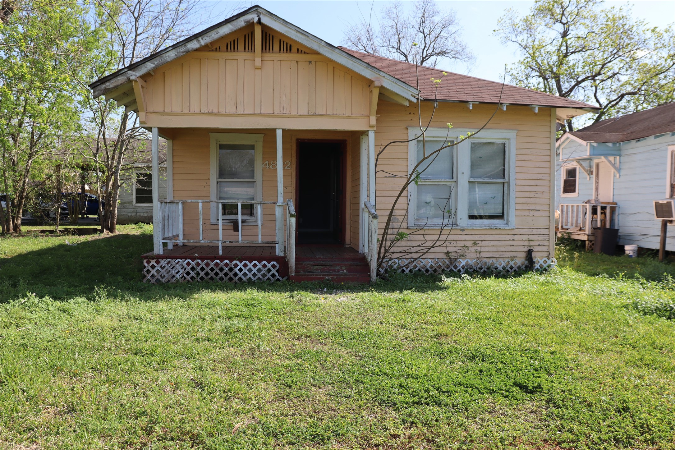 4822 35th Street Property Photo