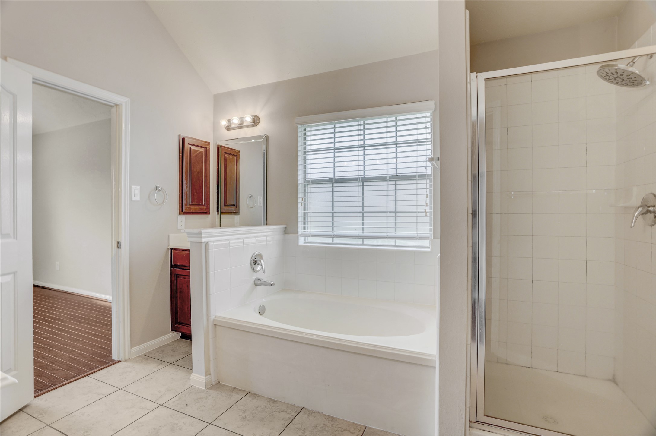 2818 J R Drive Property Photo 15