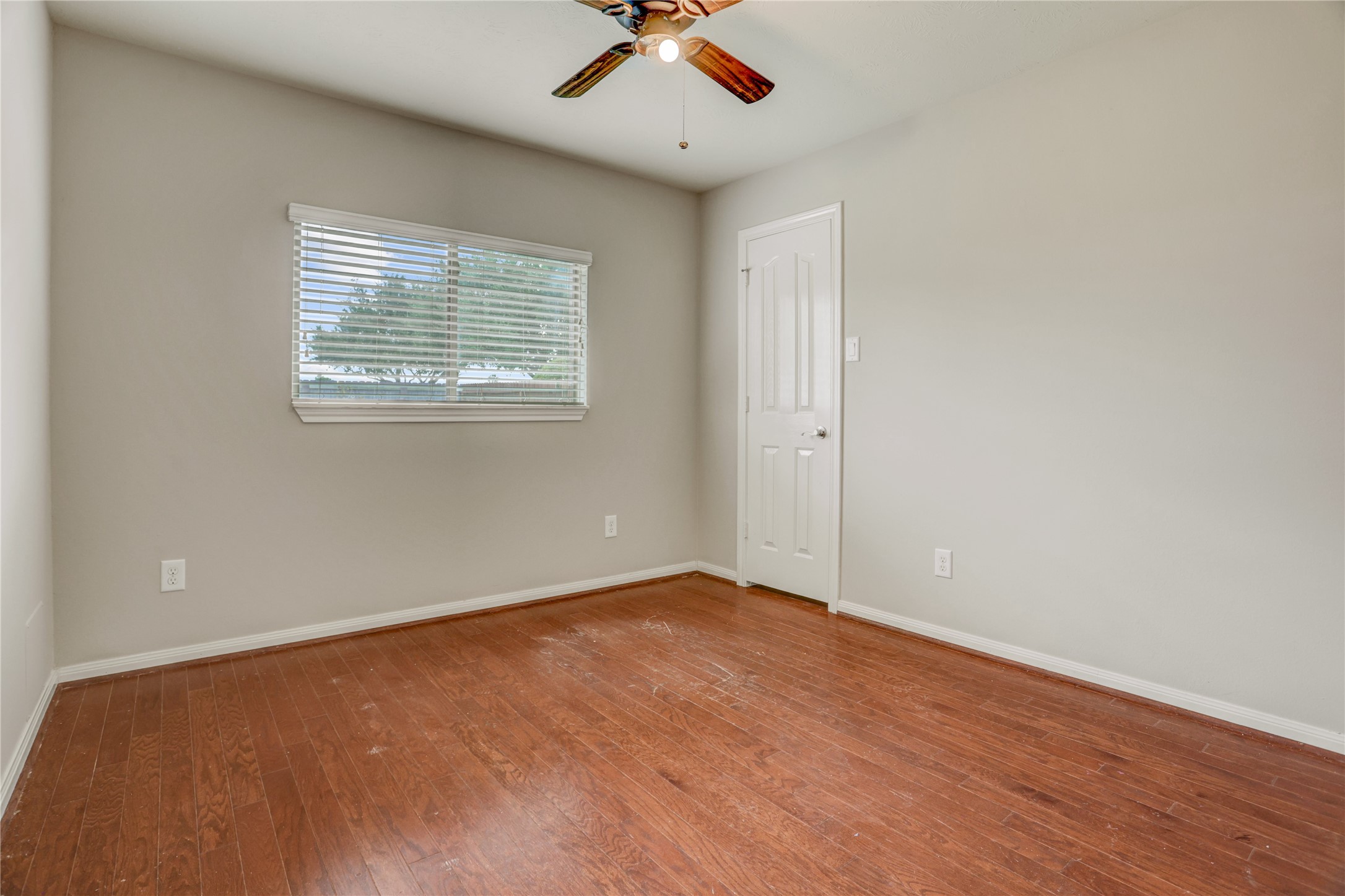 2818 J R Drive Property Photo 17