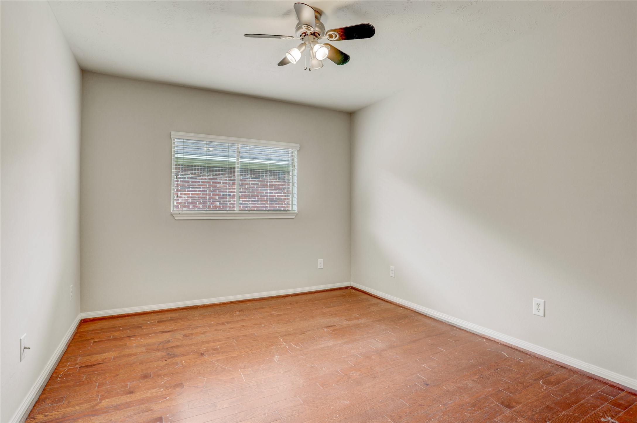 2818 J R Drive Property Photo 20