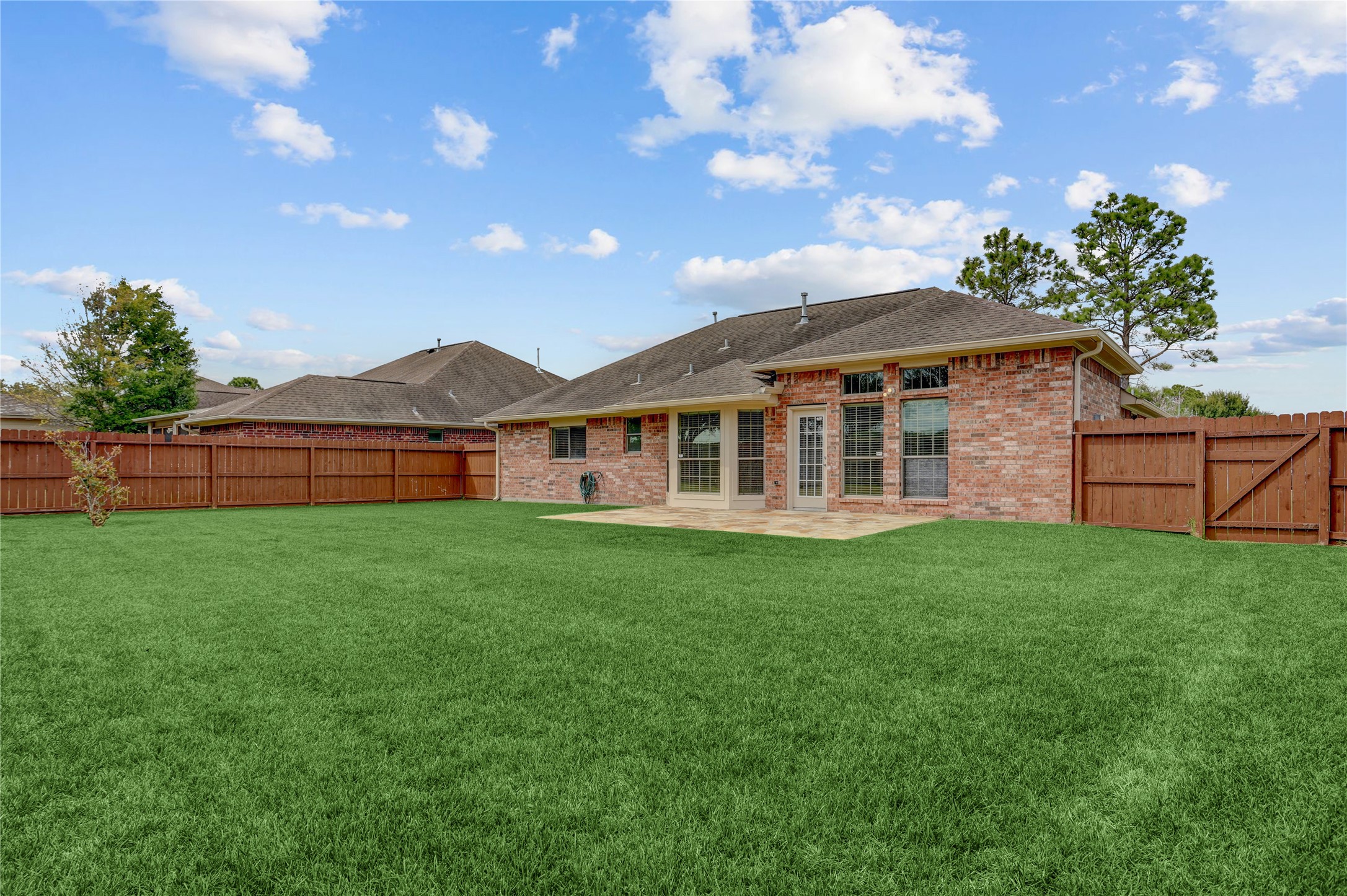 2818 J R Drive Property Photo 22
