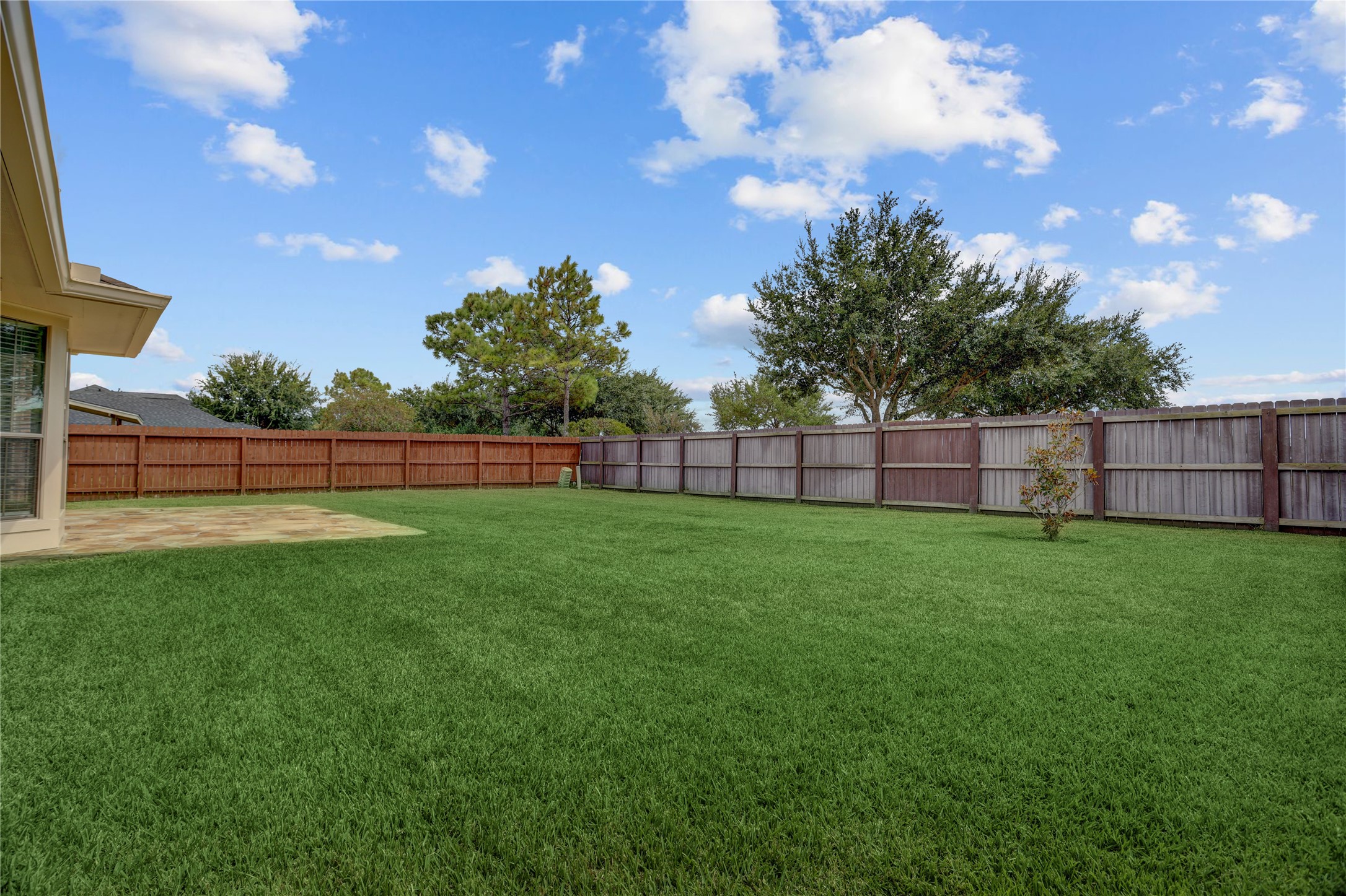 2818 J R Drive Property Photo 24
