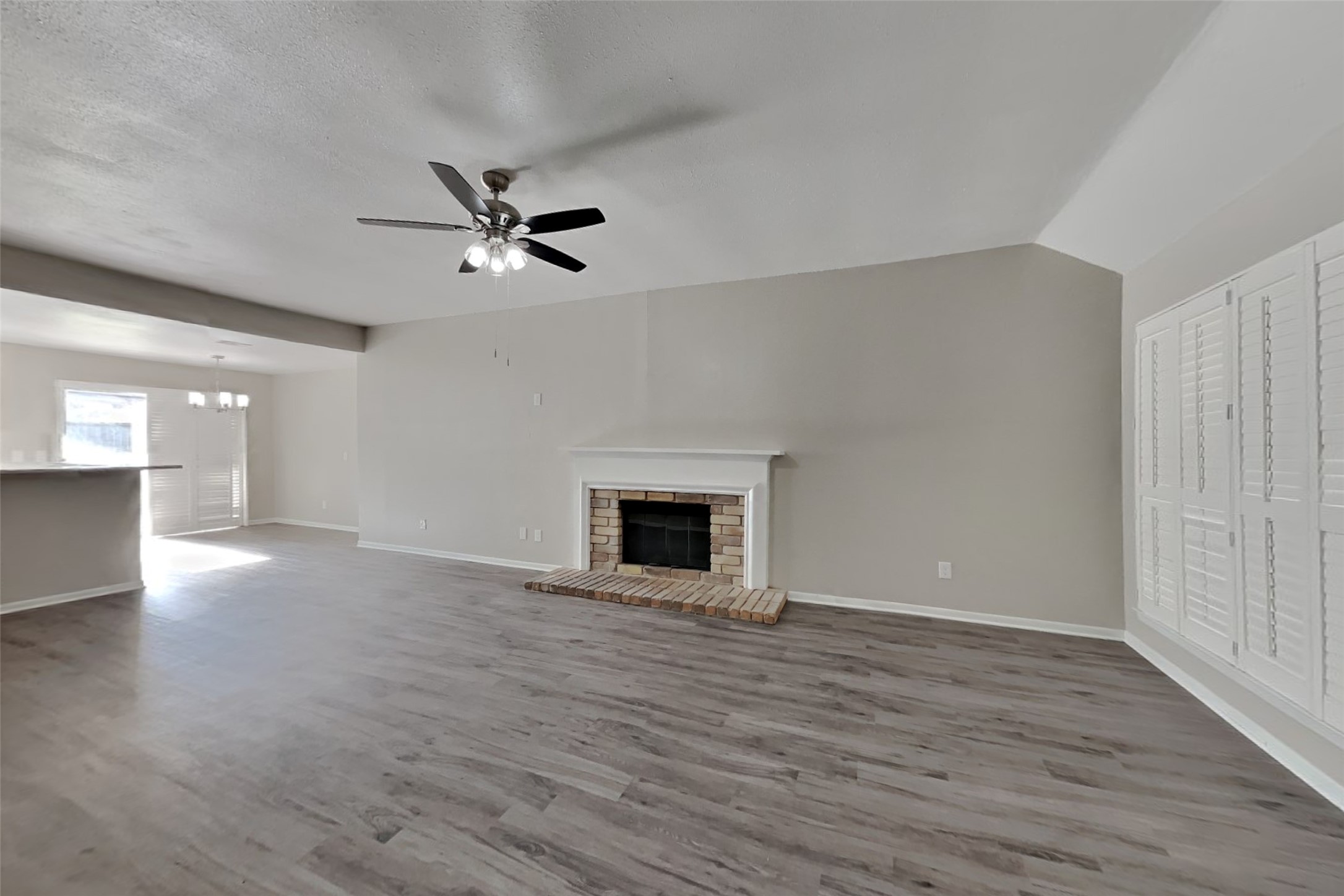 5306 Hazelgrove Drive Property Photo 4