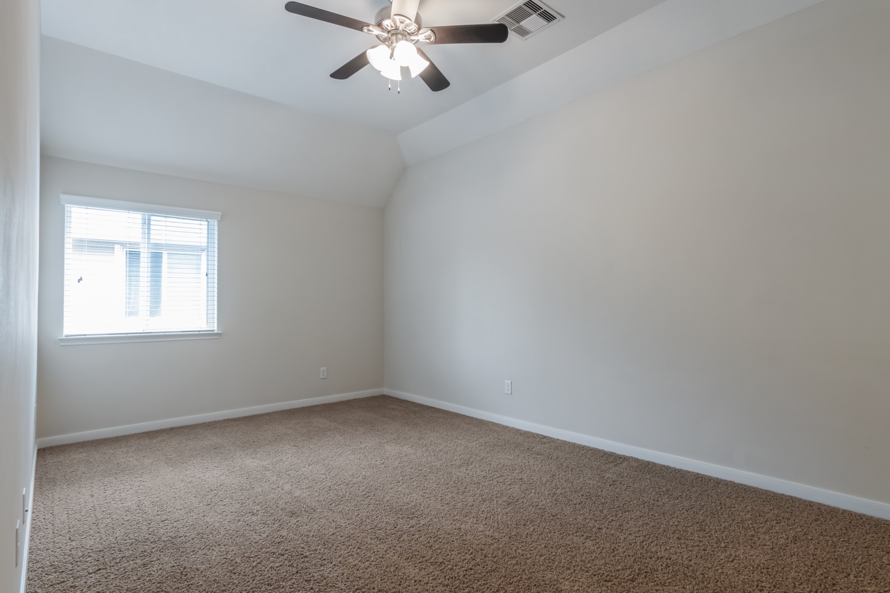 2319 Genesta Path Property Photo 31