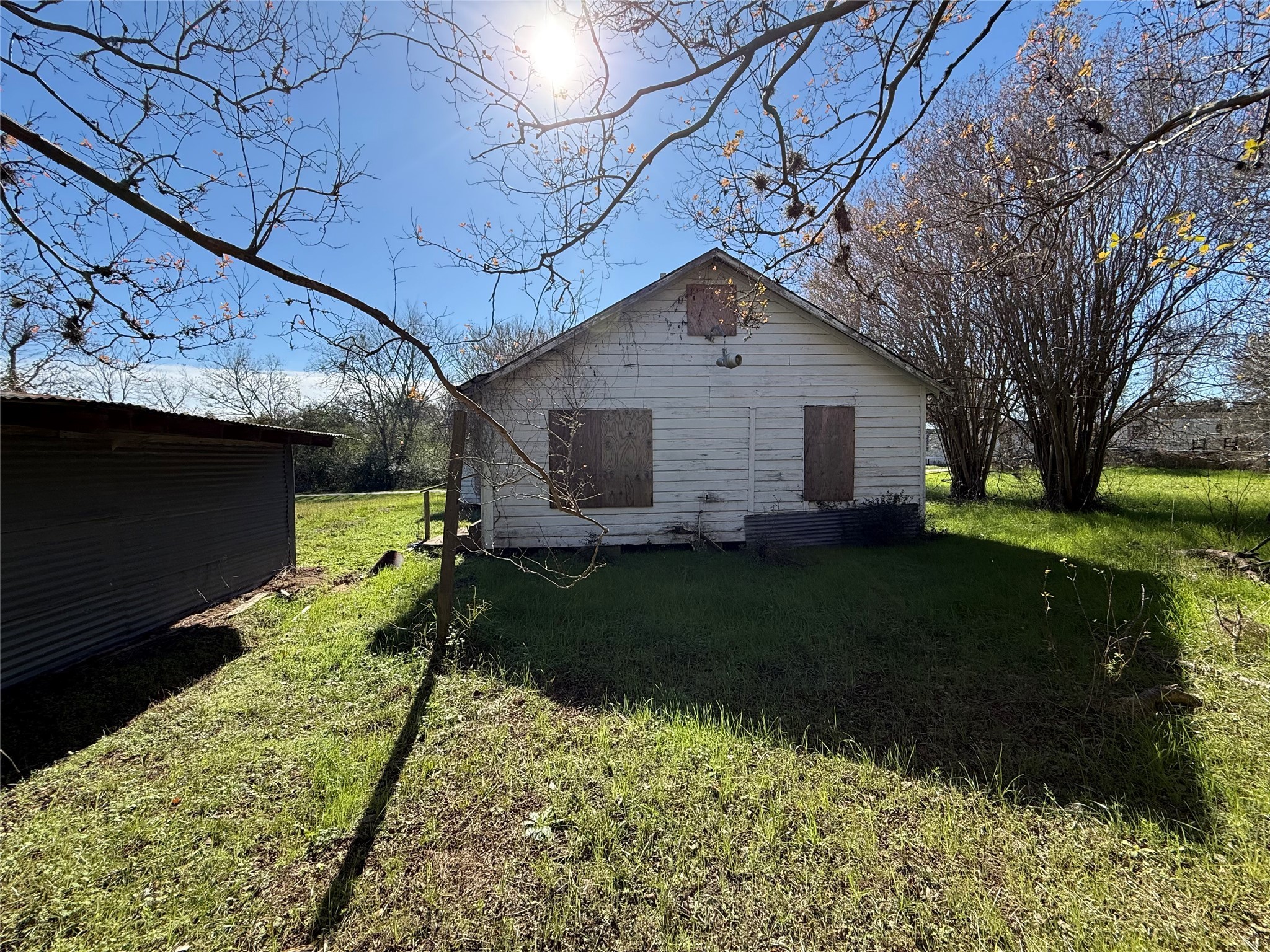10 Foster Lane Property Photo 8