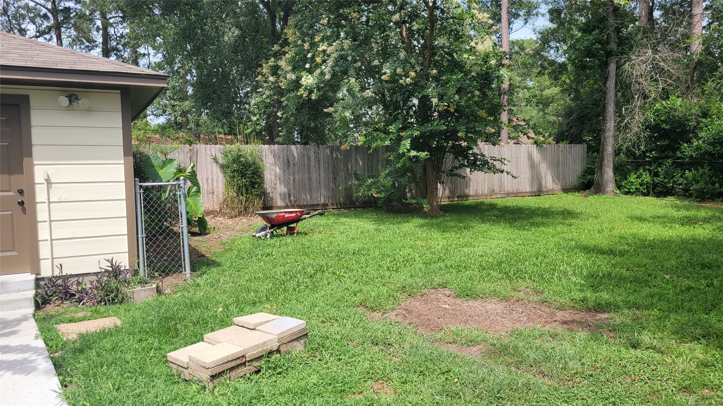 110 Sunset Boulevard Property Photo 34