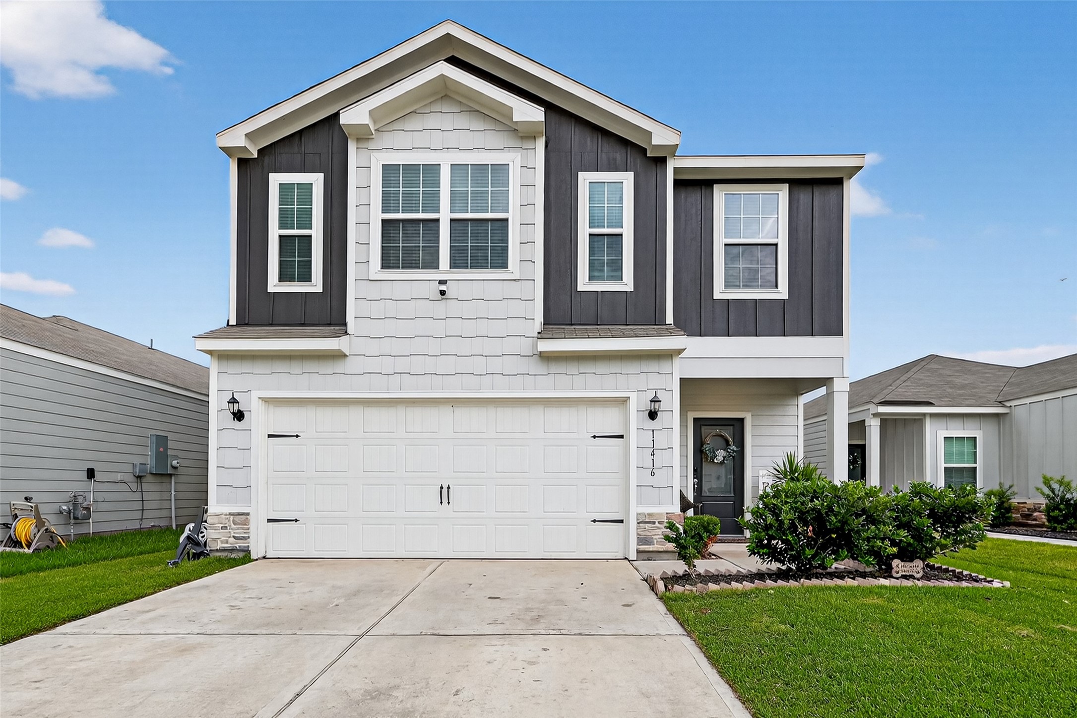 11416 Bright Sun Drive Property Photo 1