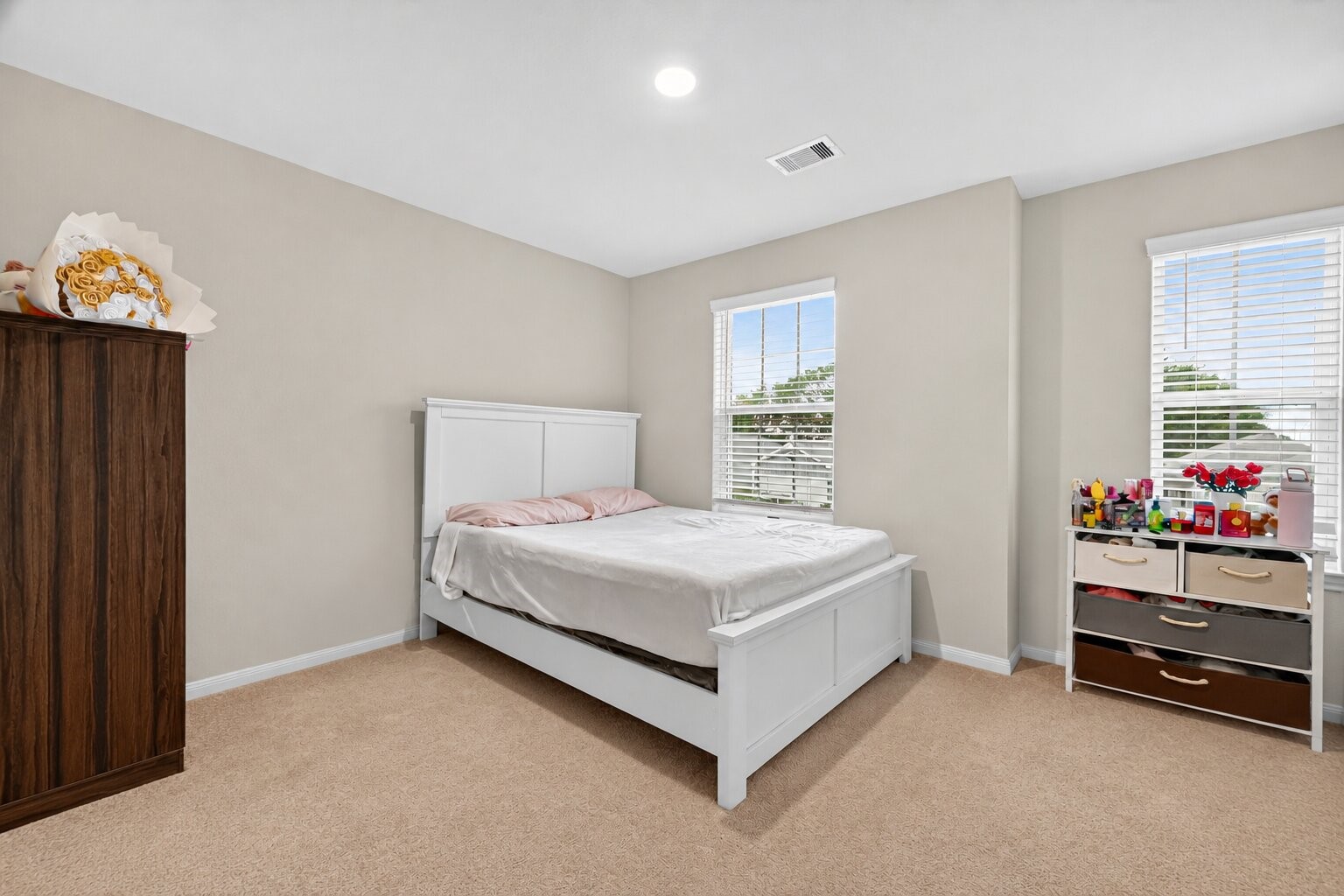 11416 Bright Sun Drive Property Photo 17