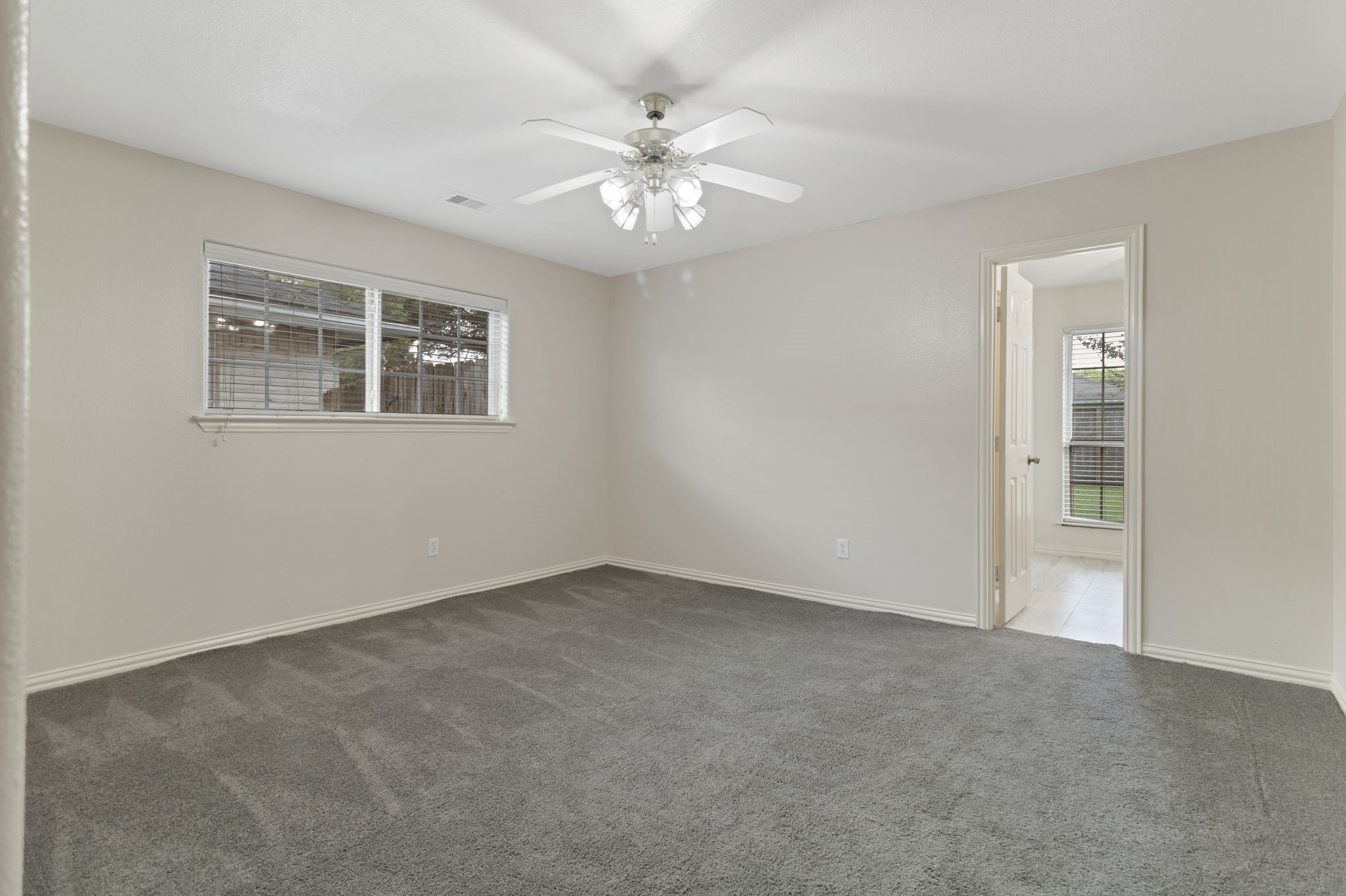 17131 Quail Park Property Photo 6