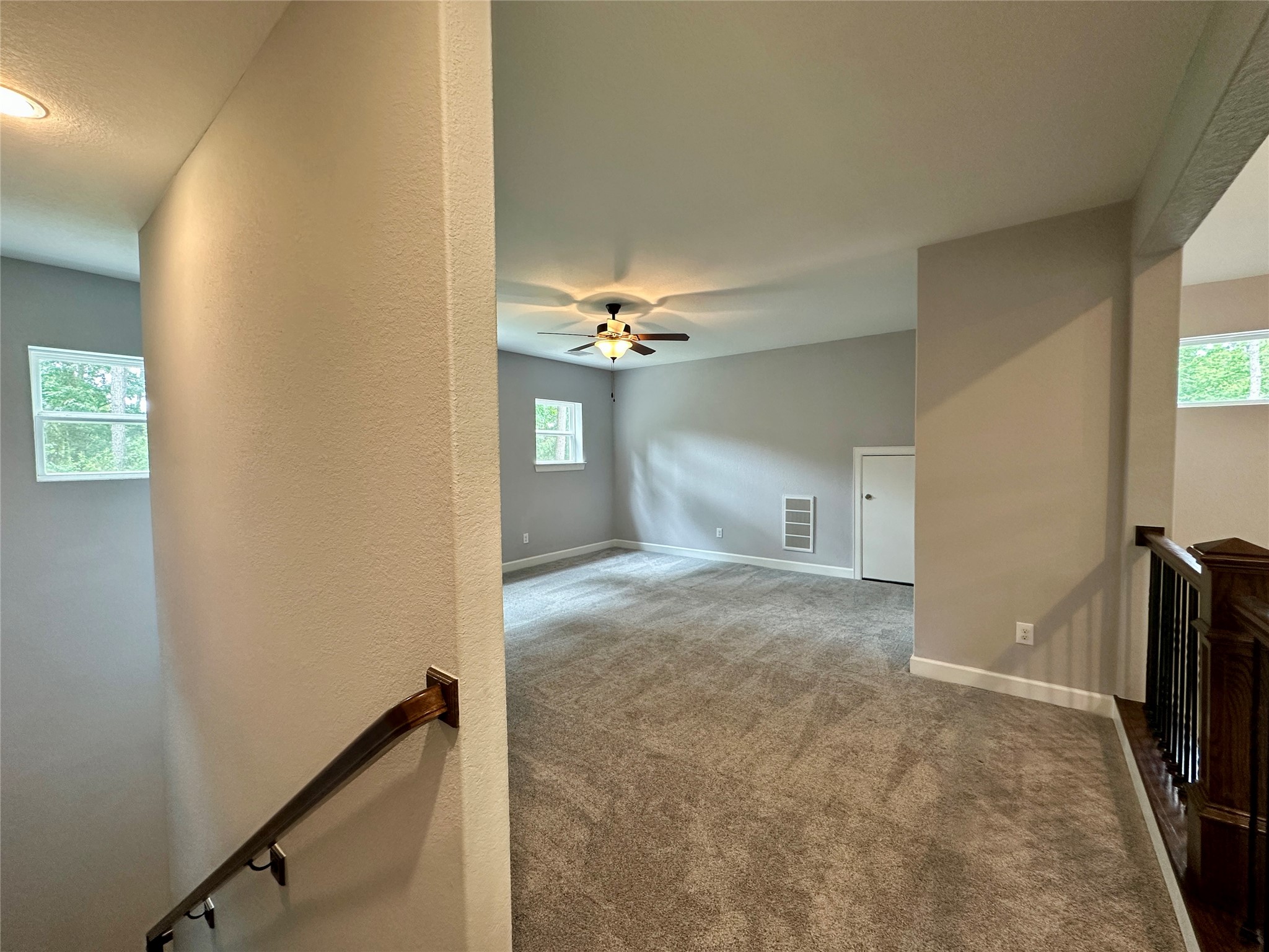 1145 Goodson Loop Property Photo 11