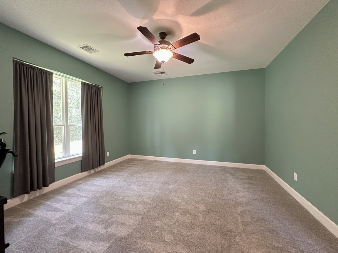 1145 Goodson Loop Property Photo 17