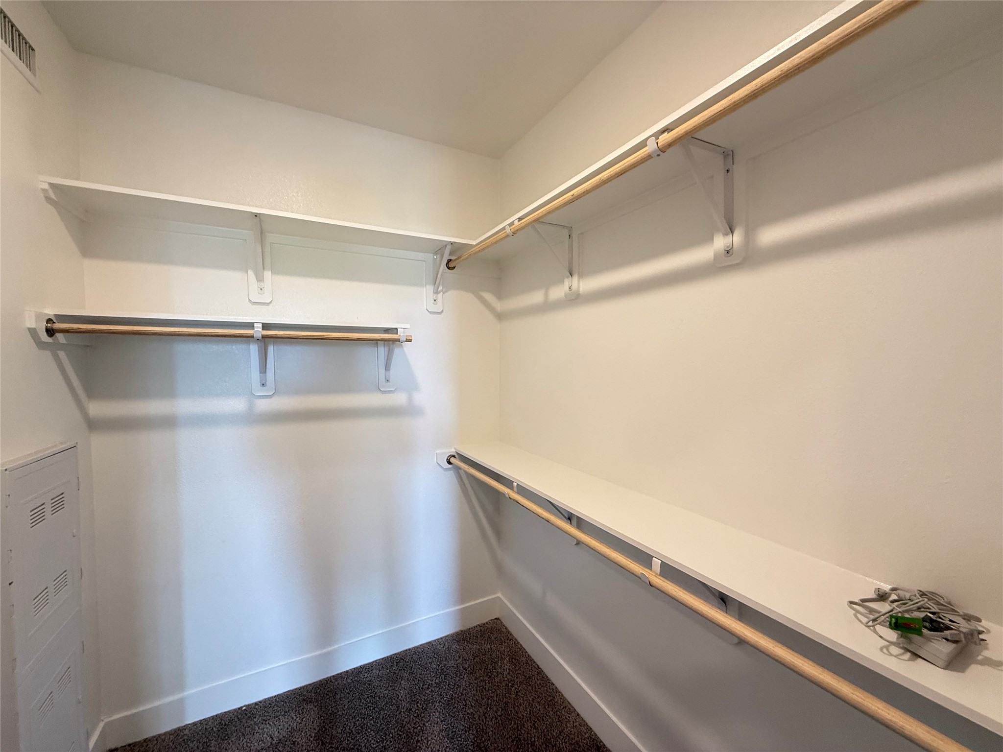 2520 Washington Ave A1 Property Photo 8