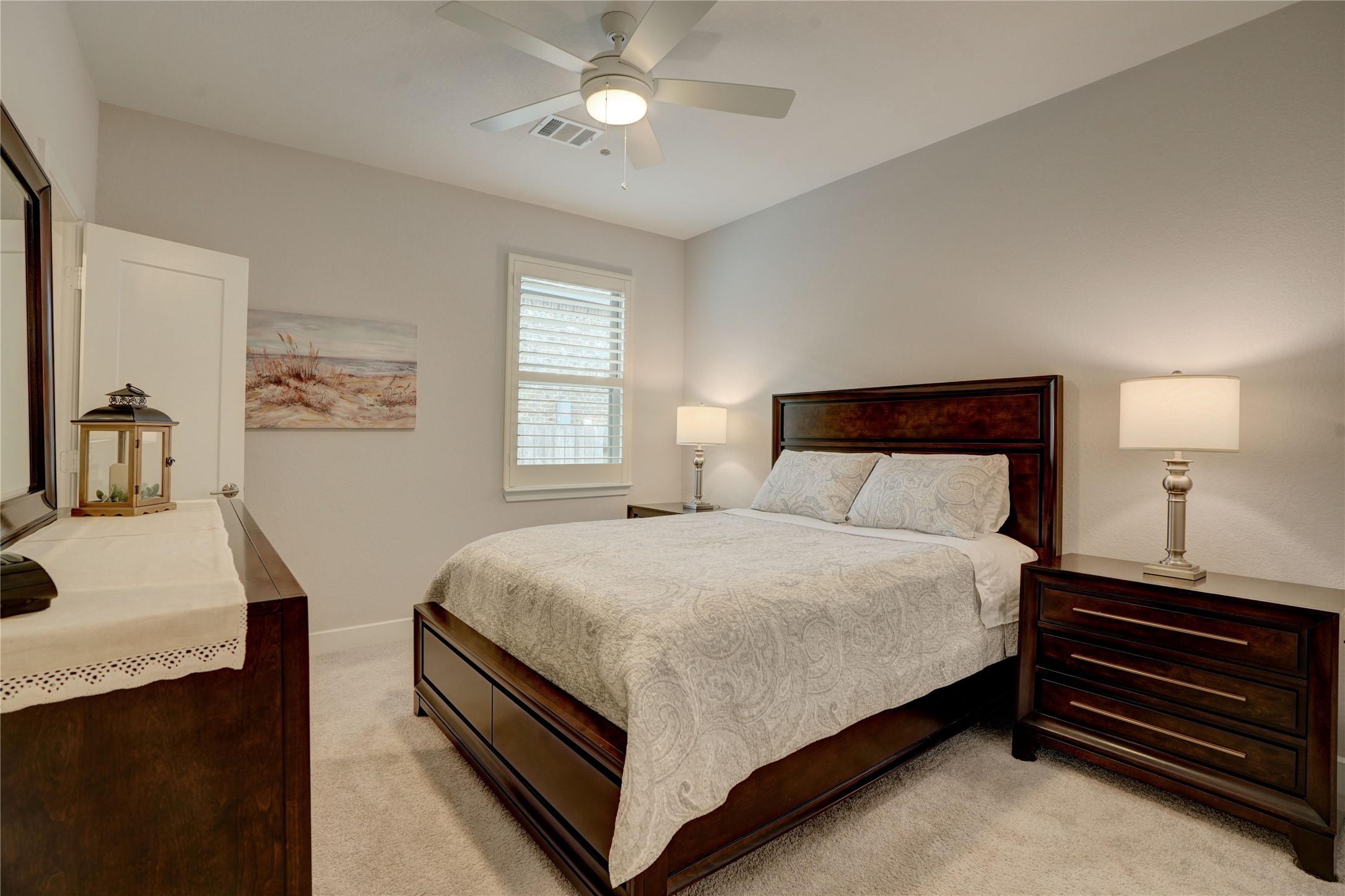 235 N Wild Petunia Trail Property Photo 13