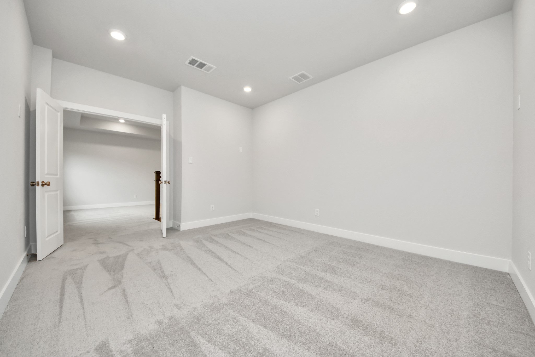 26907 Southwick Valley Lane Property Photo 26