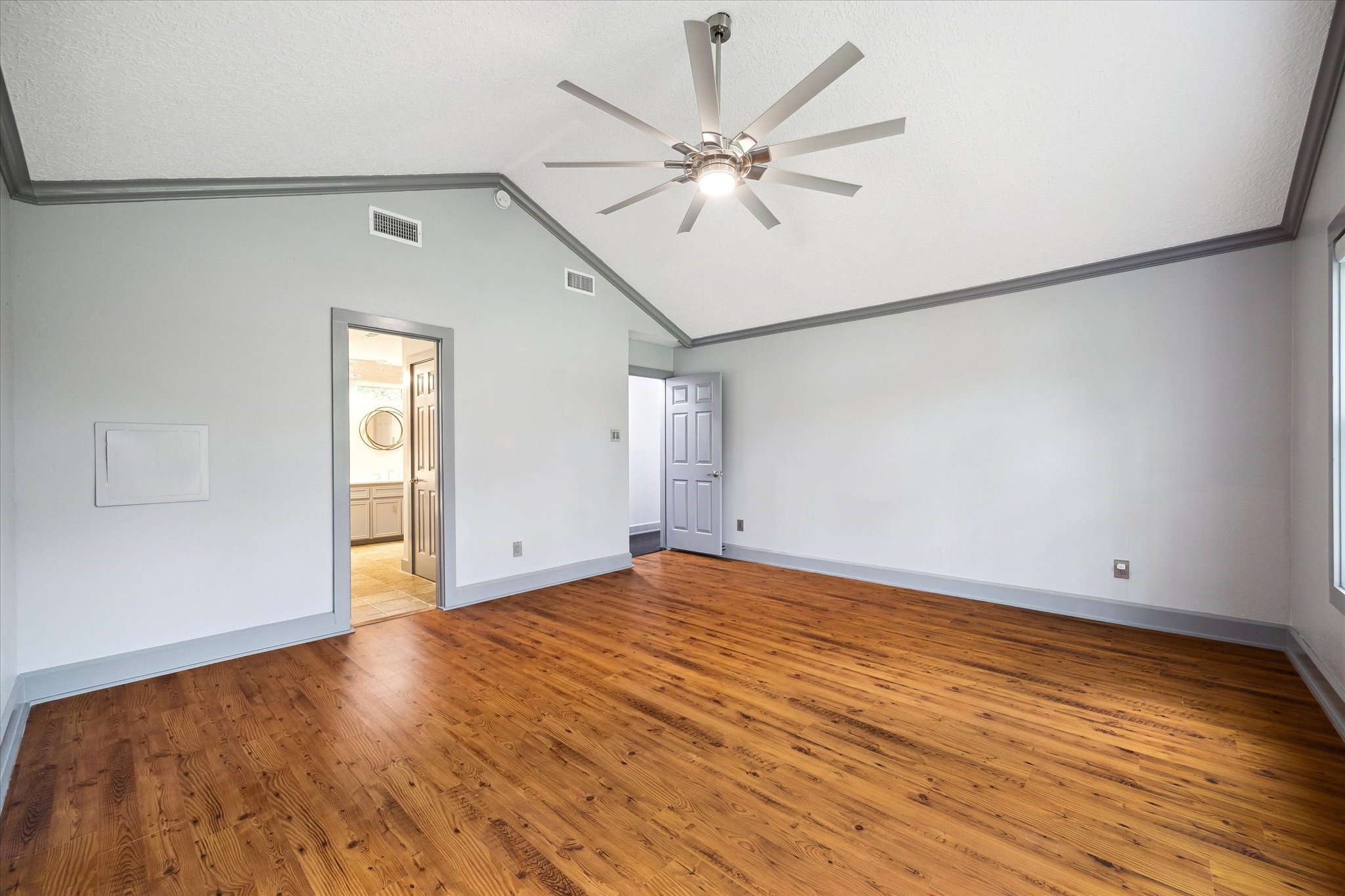 5350 Skinner Lane Property Photo 27