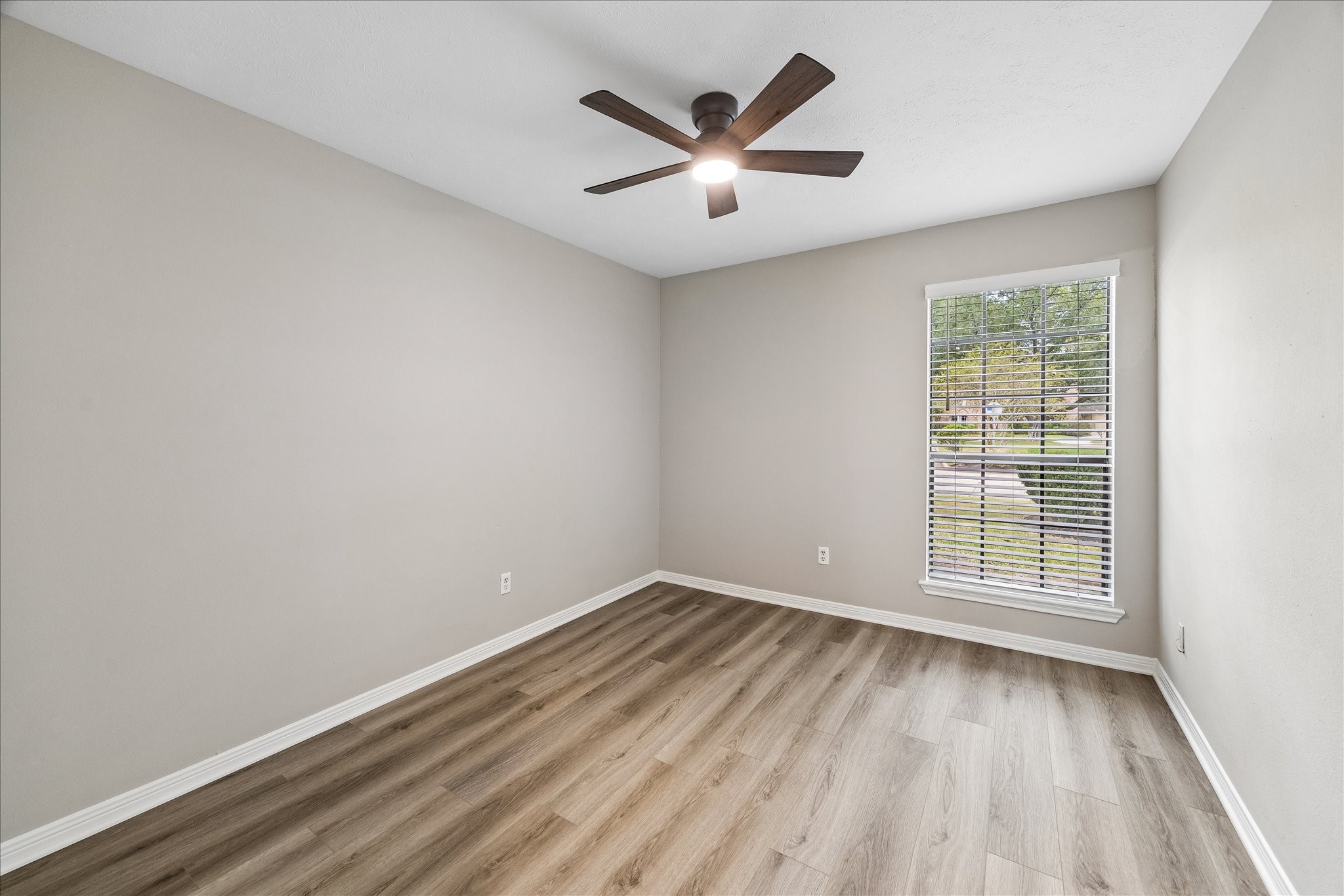 4314 Haven Glen Drive Property Photo 14