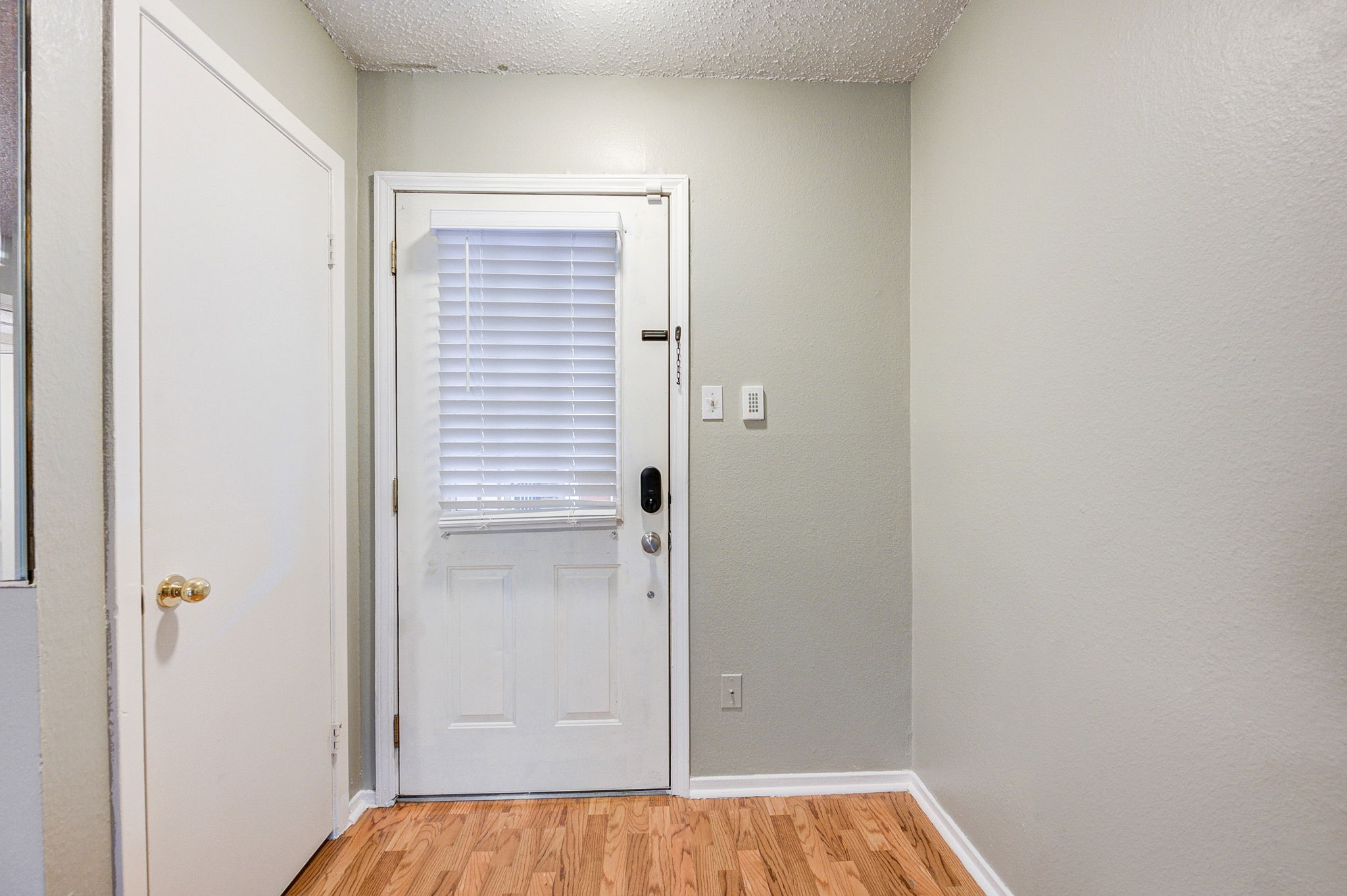 8229 Kingsbrook Road 229 Property Photo 10