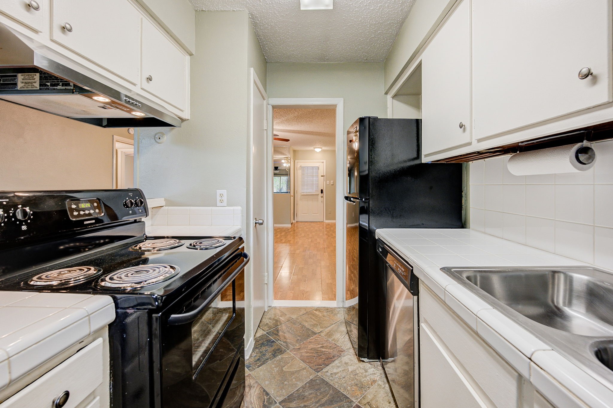 8229 Kingsbrook Road 229 Property Photo 16