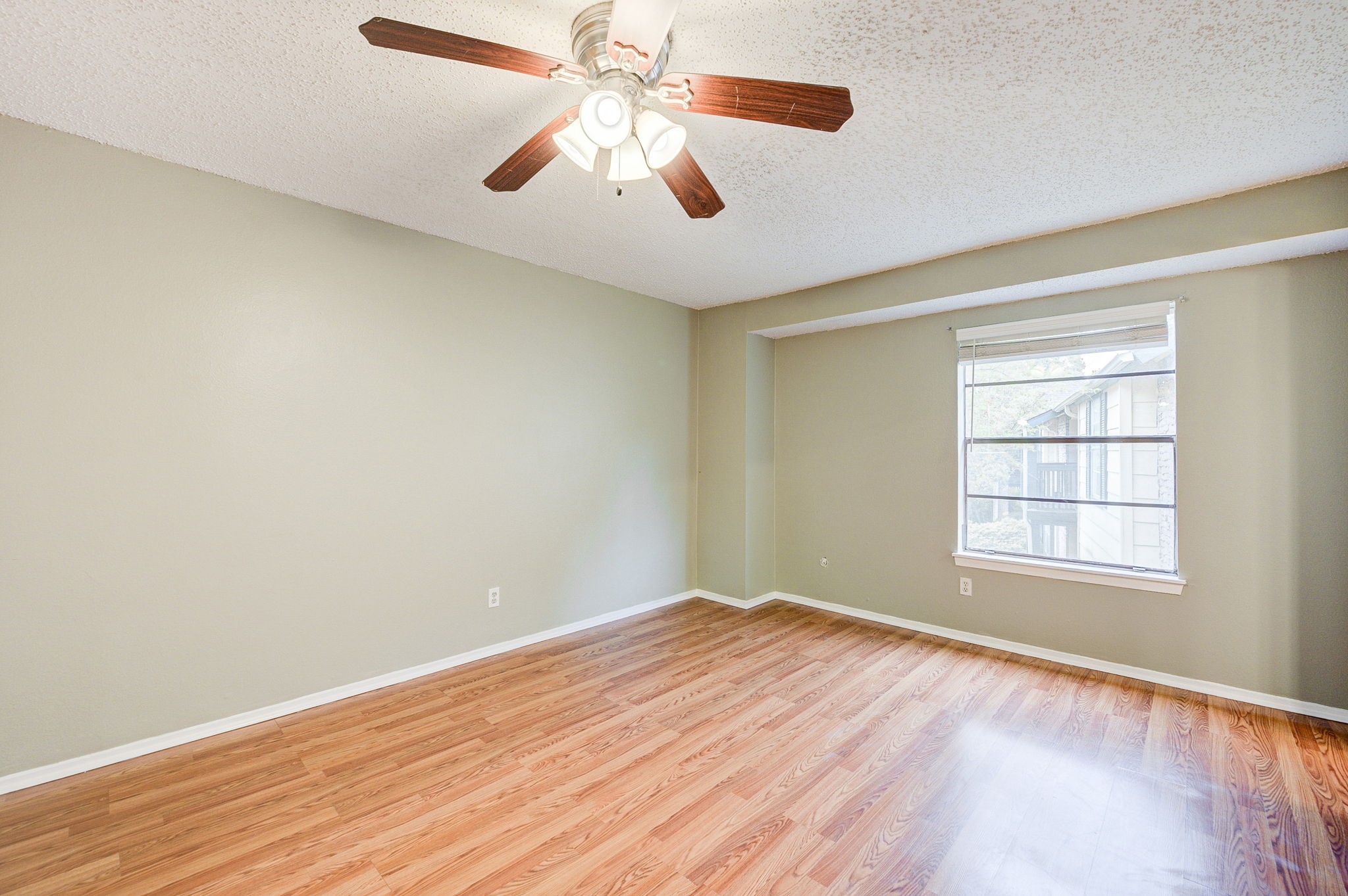 8229 Kingsbrook Road 229 Property Photo 23
