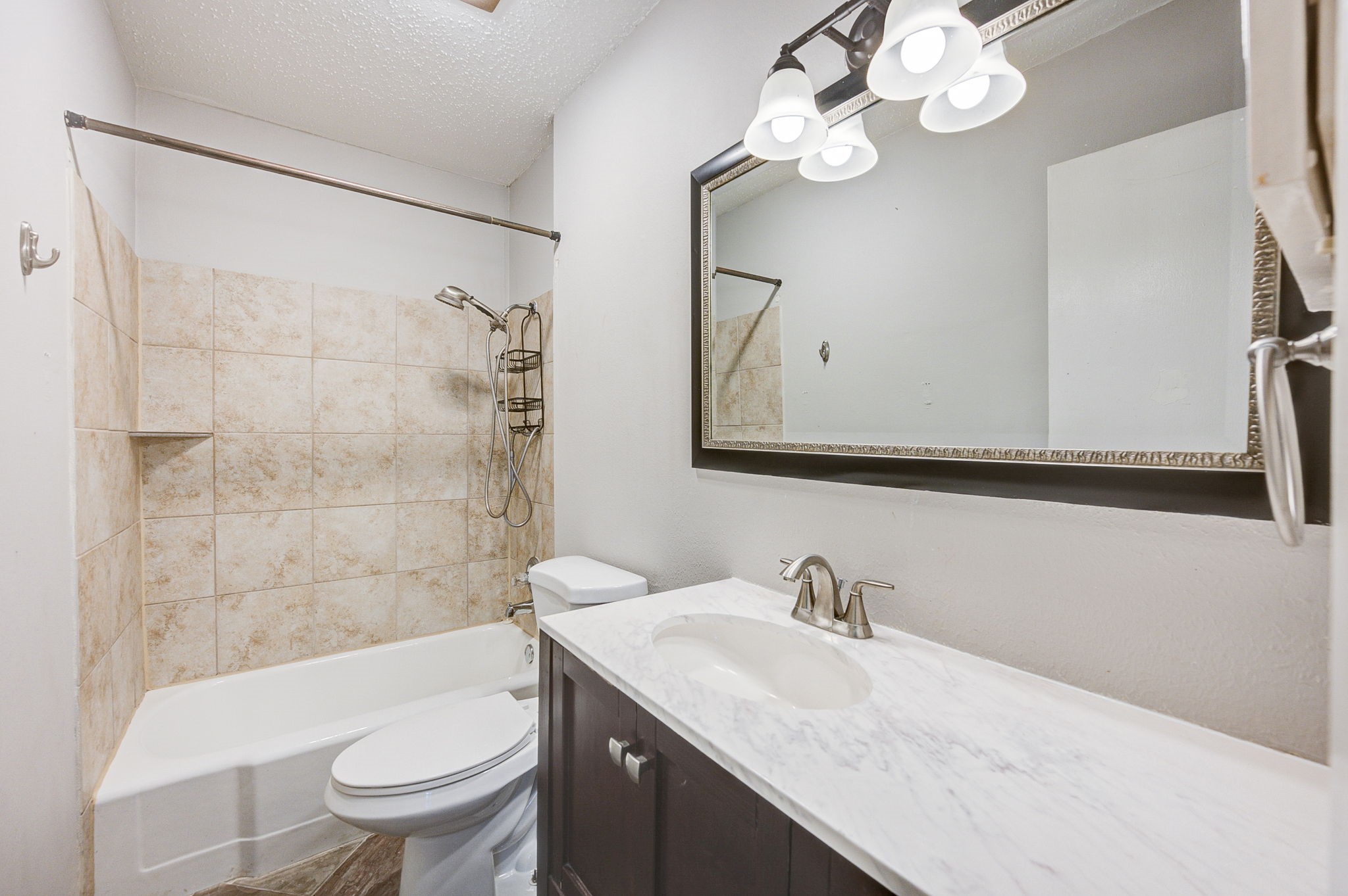 8229 Kingsbrook Road 229 Property Photo 26