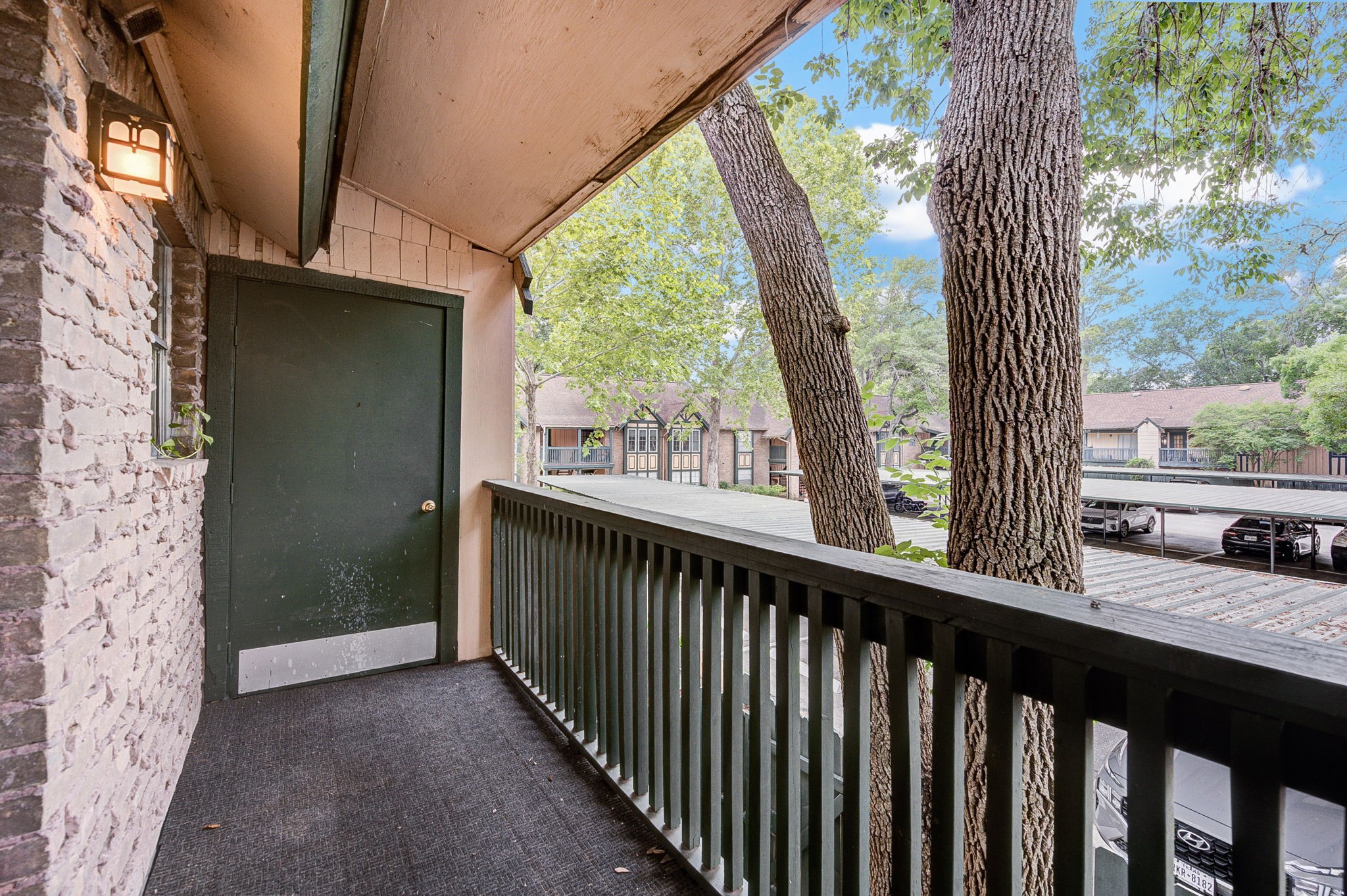 8229 Kingsbrook Road 229 Property Photo 46