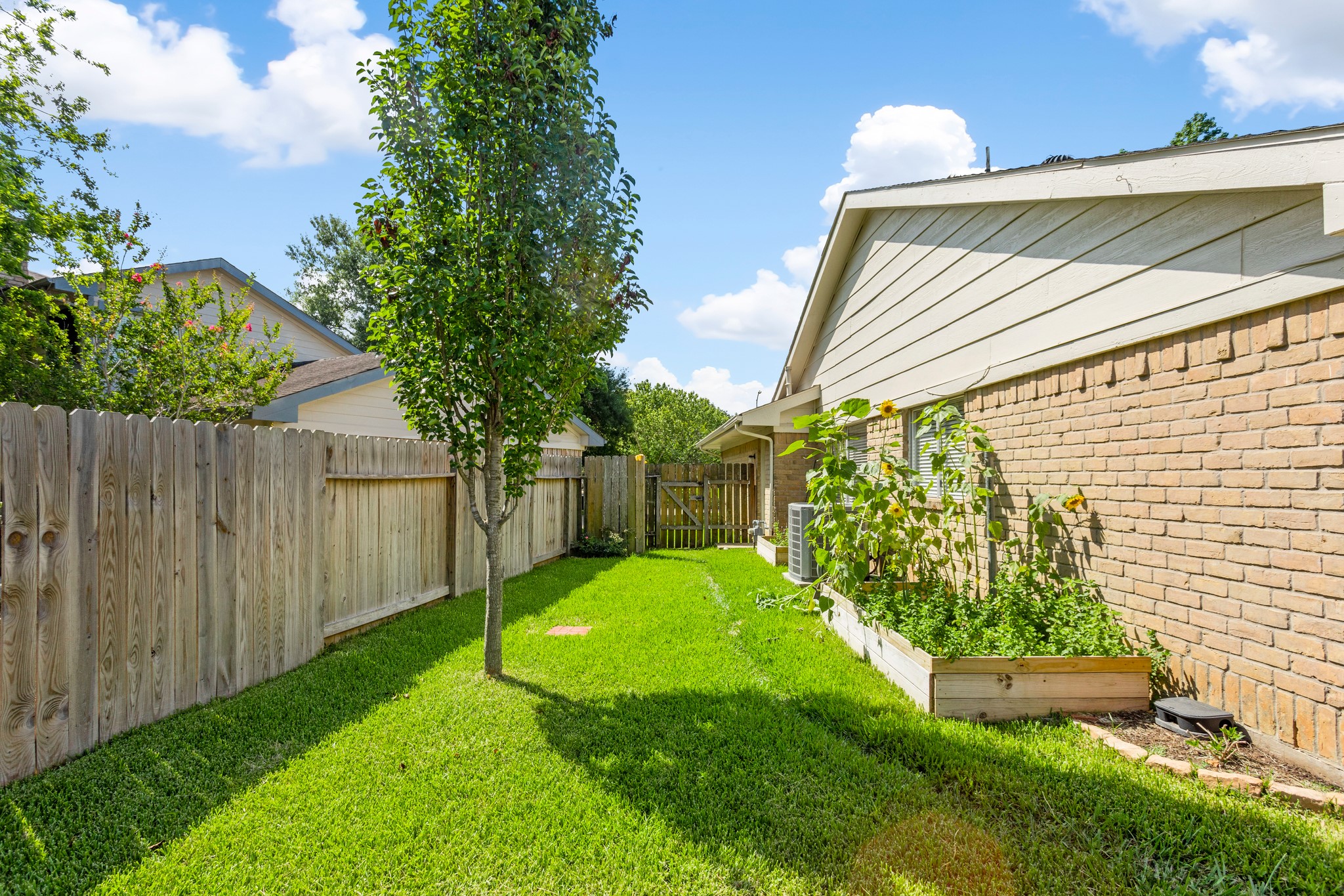 2015 Braesmeadow Lane Property Photo 26