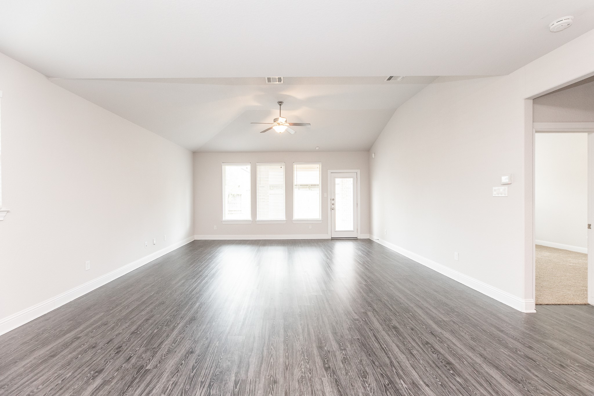 16611 Highland Country Drive Property Photo 9